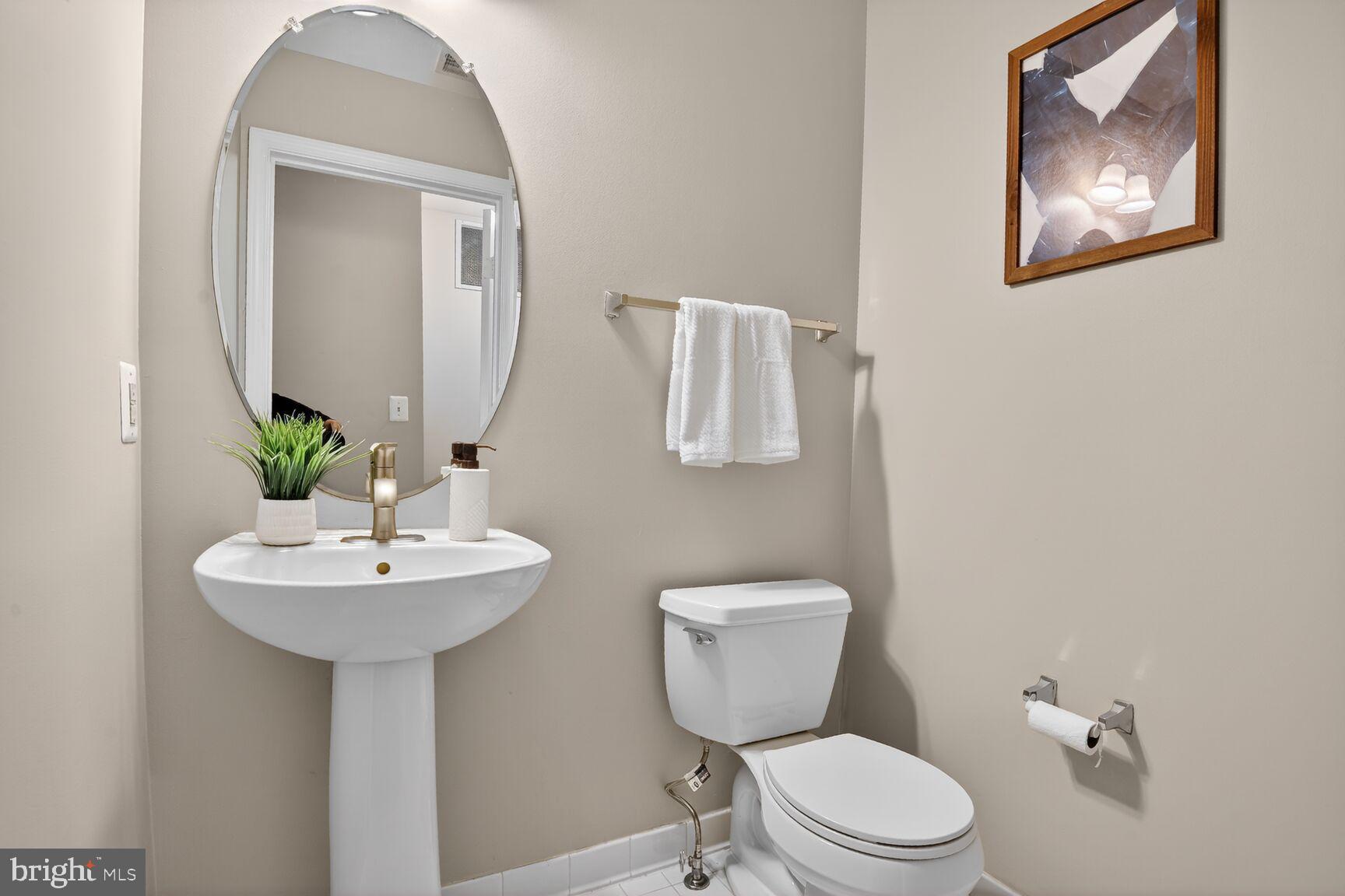 WESTBROOK COURT - Residential