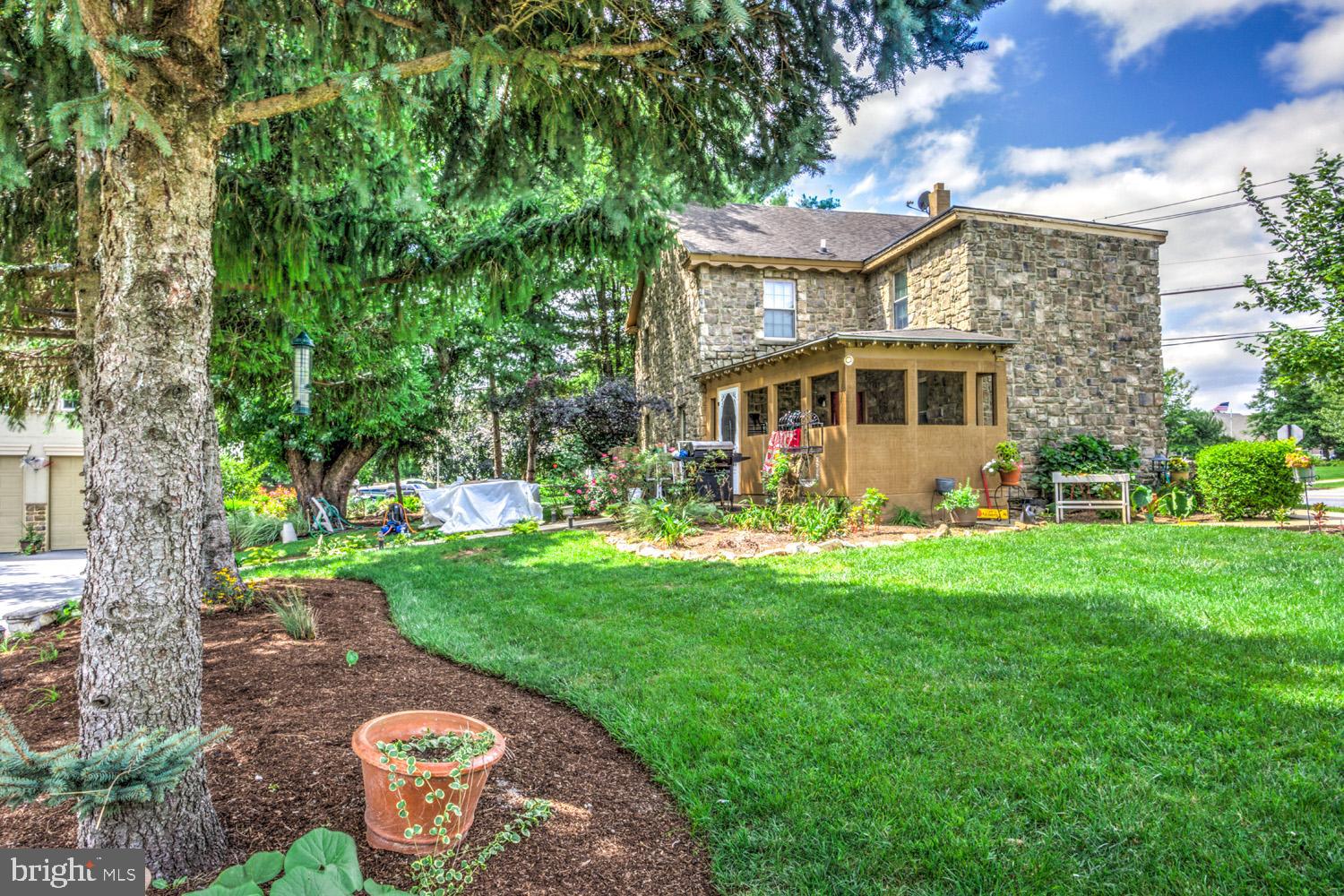 EAST DONEGAL - Residential