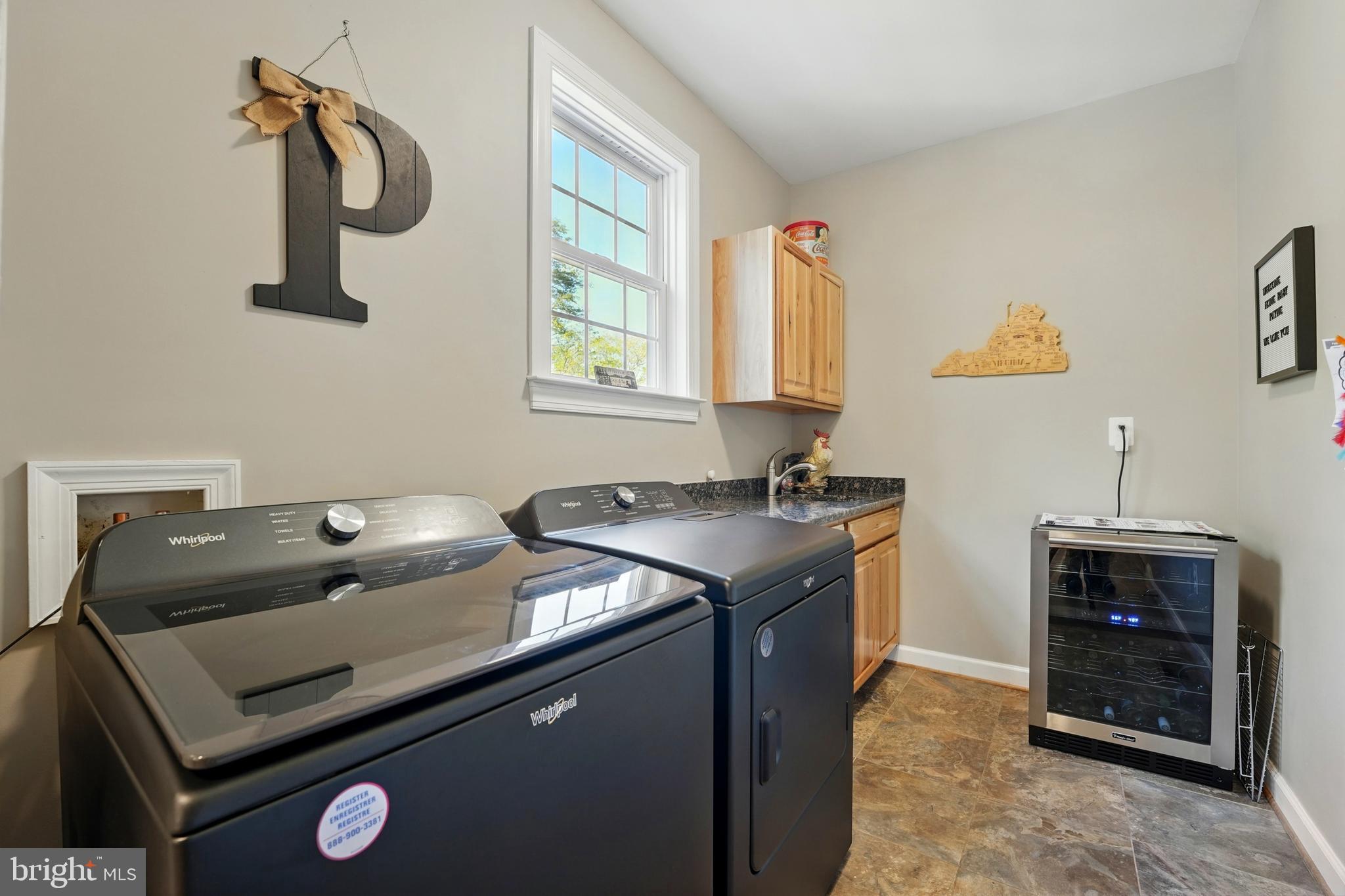 WINDSONG - Residential Lease