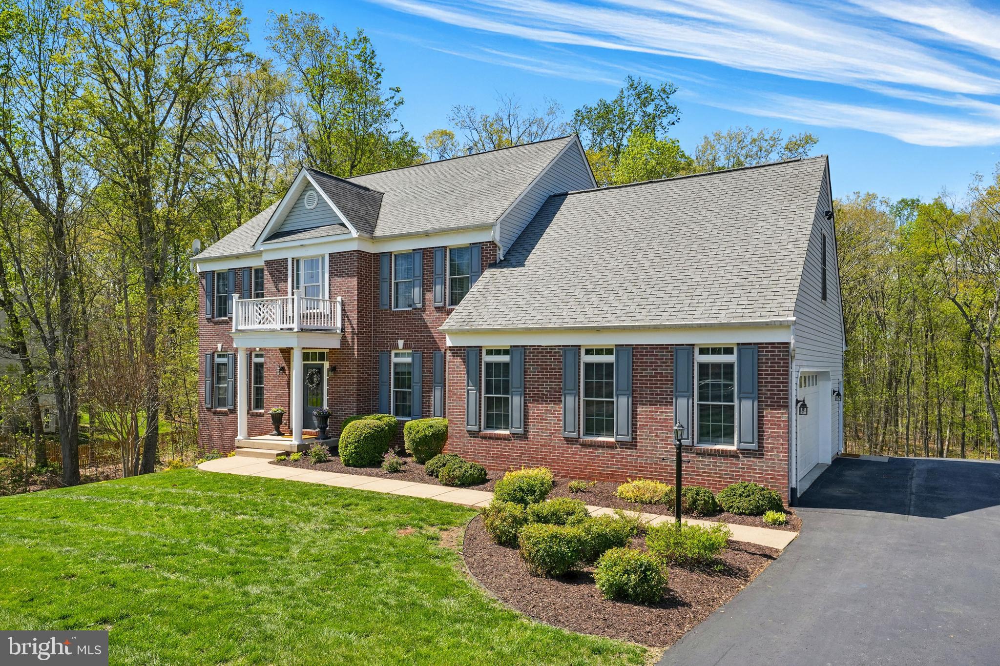 WINDSONG - Residential Lease