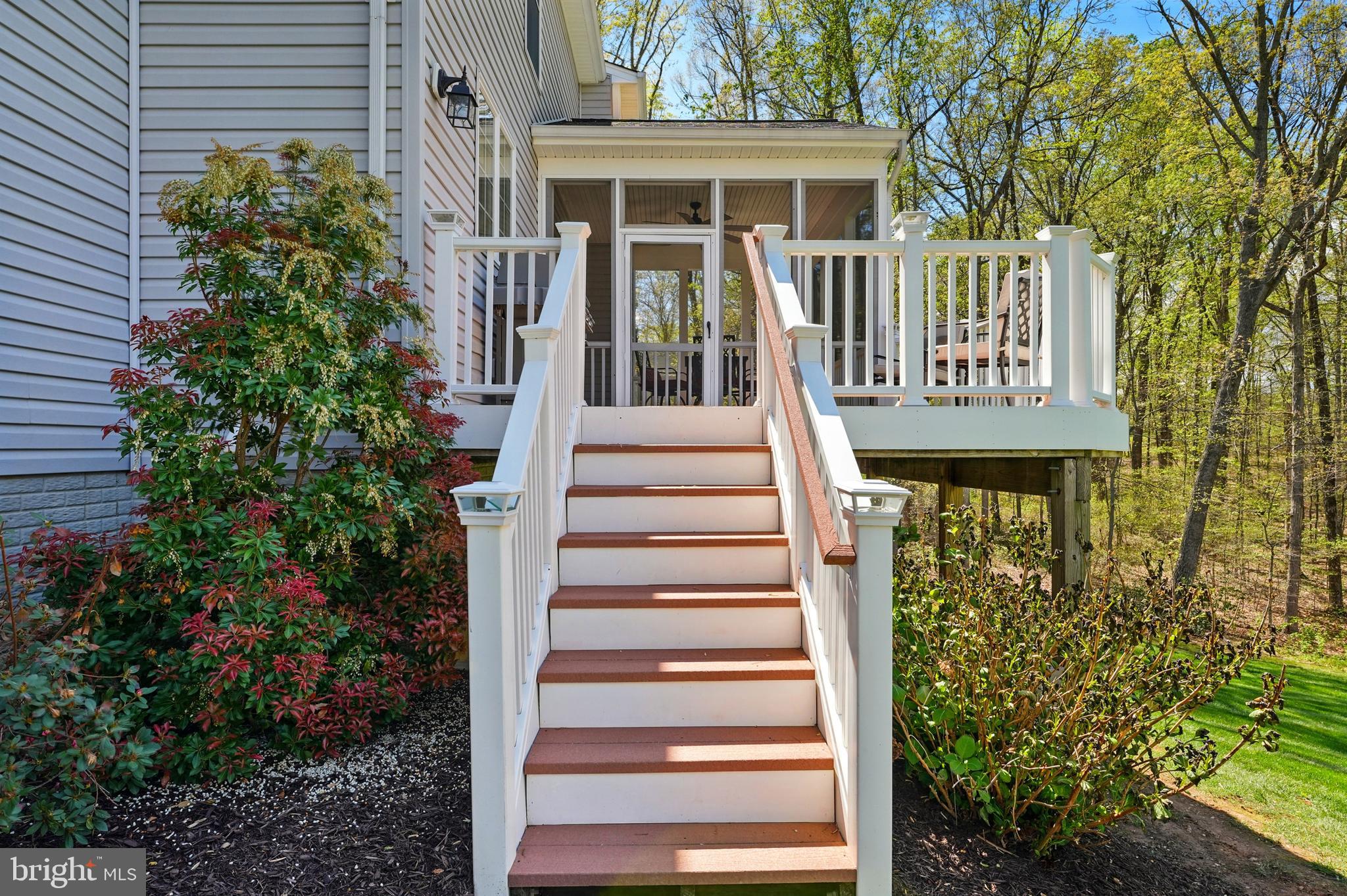 WINDSONG - Residential Lease