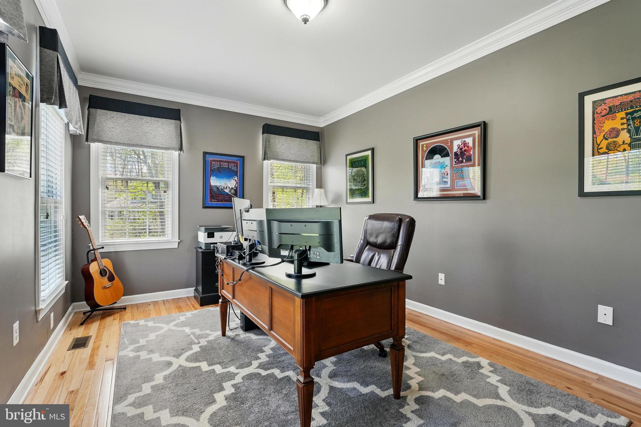 WINDSONG - Residential Lease