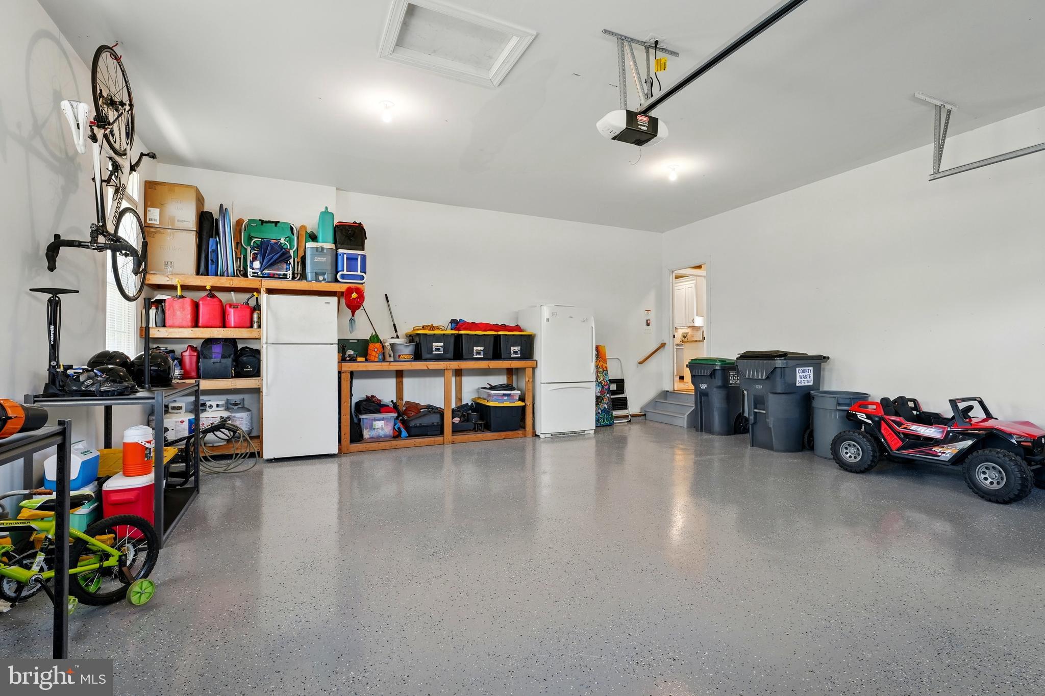 WINDSONG - Residential Lease