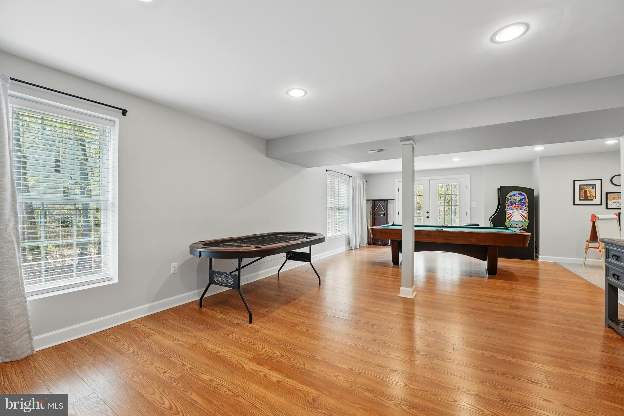 WINDSONG - Residential Lease