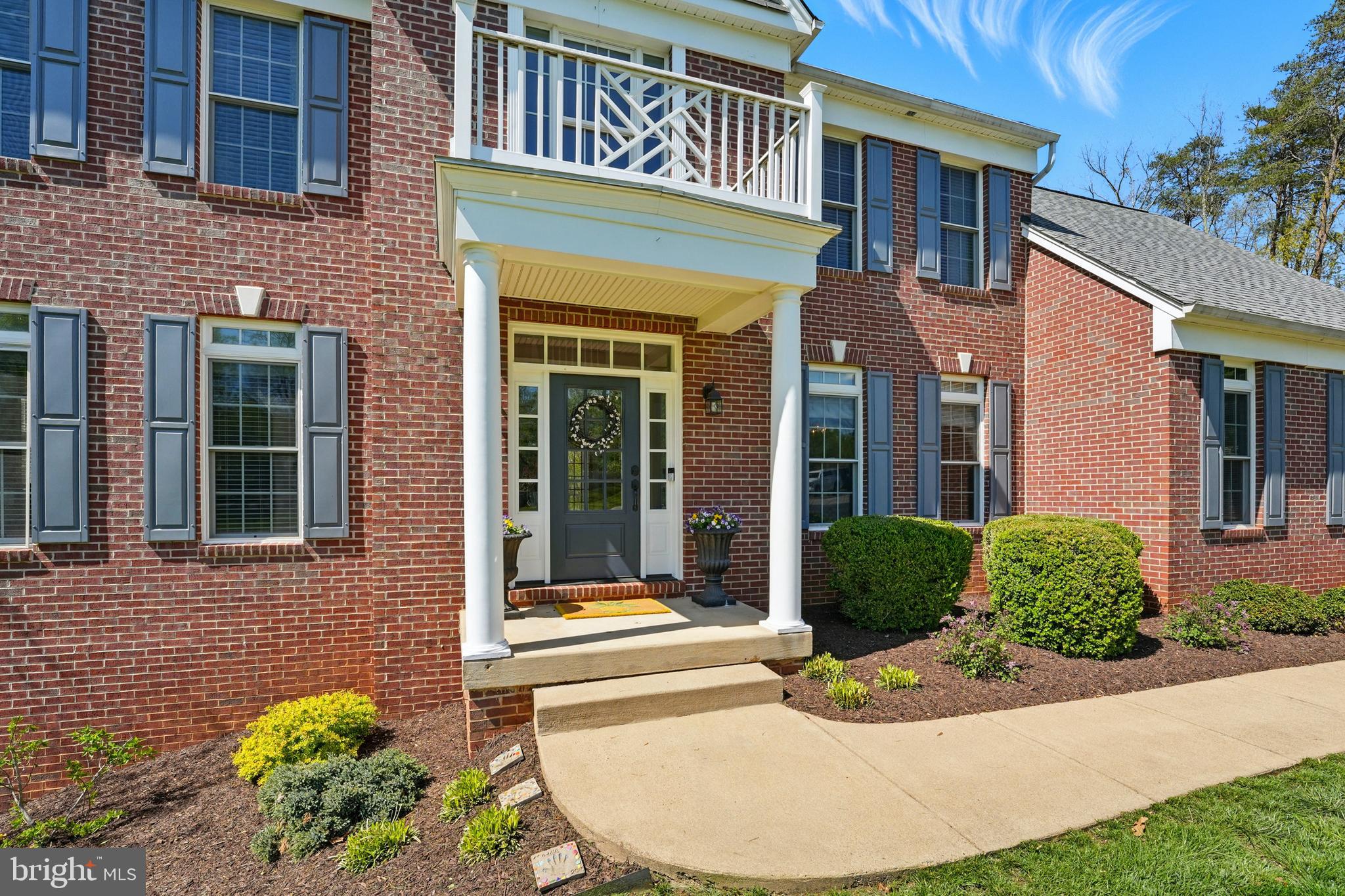 WINDSONG - Residential Lease