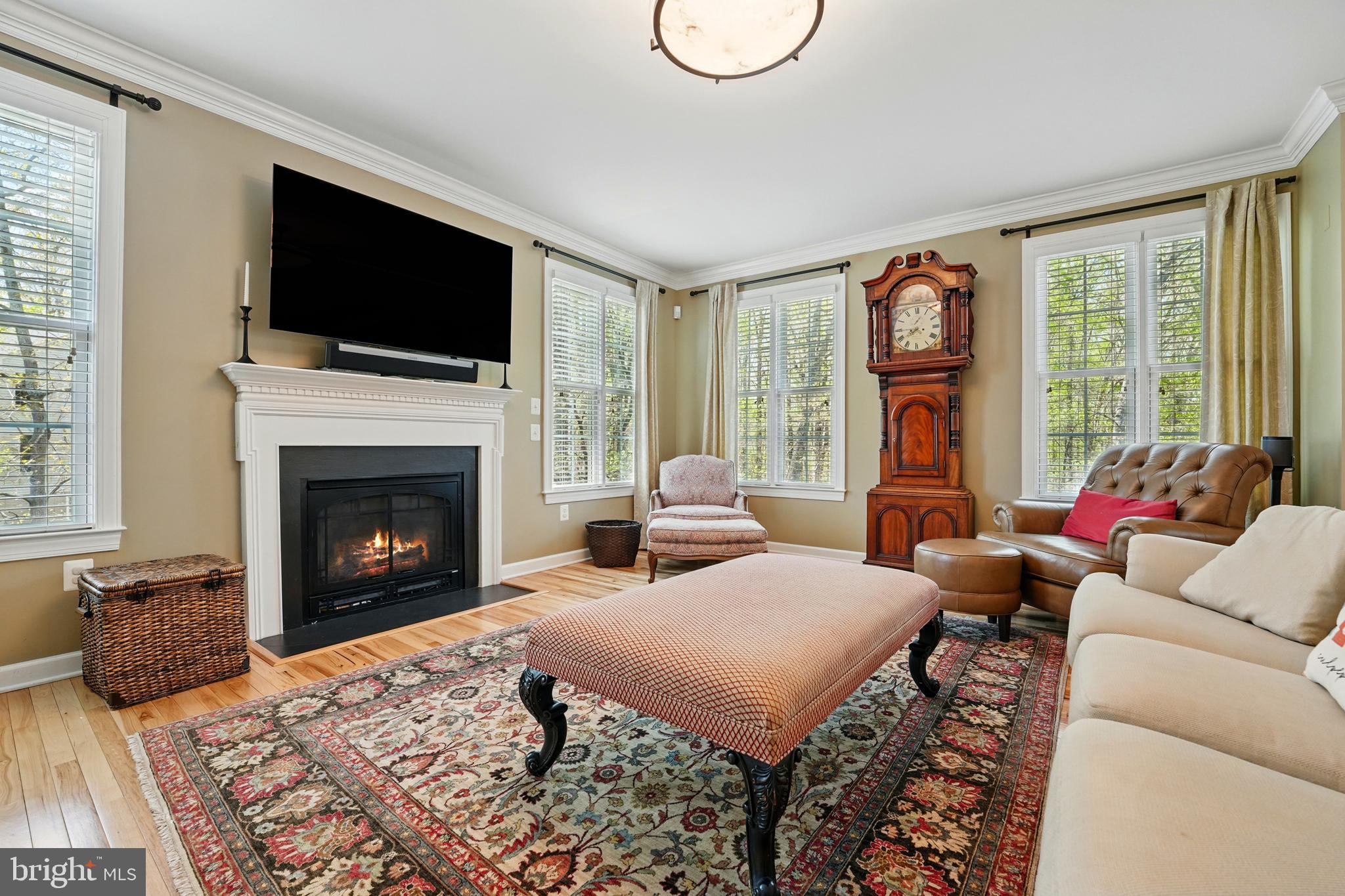 WINDSONG - Residential Lease