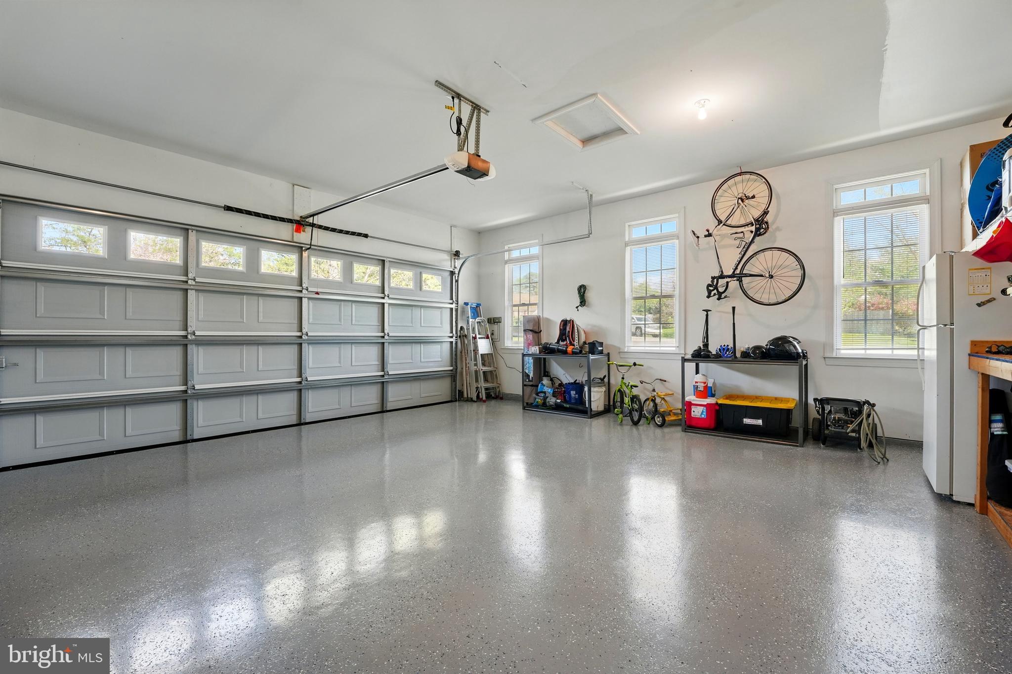 WINDSONG - Residential Lease