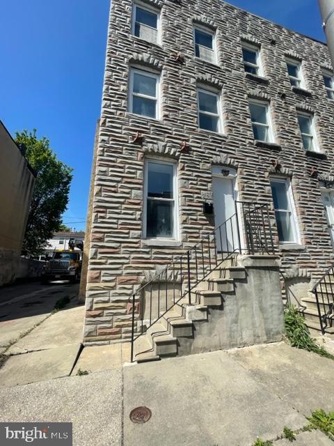 Townhouse For Sale - 2120 Division Street<br/> BALTIMORE, MD 21217
