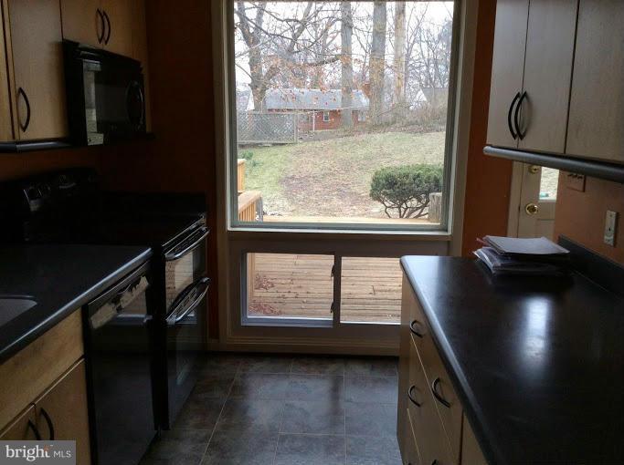 CONN AVE PARK - Residential Lease