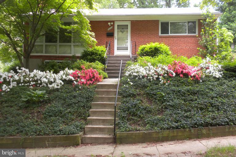 CONN AVE PARK - Residential Lease