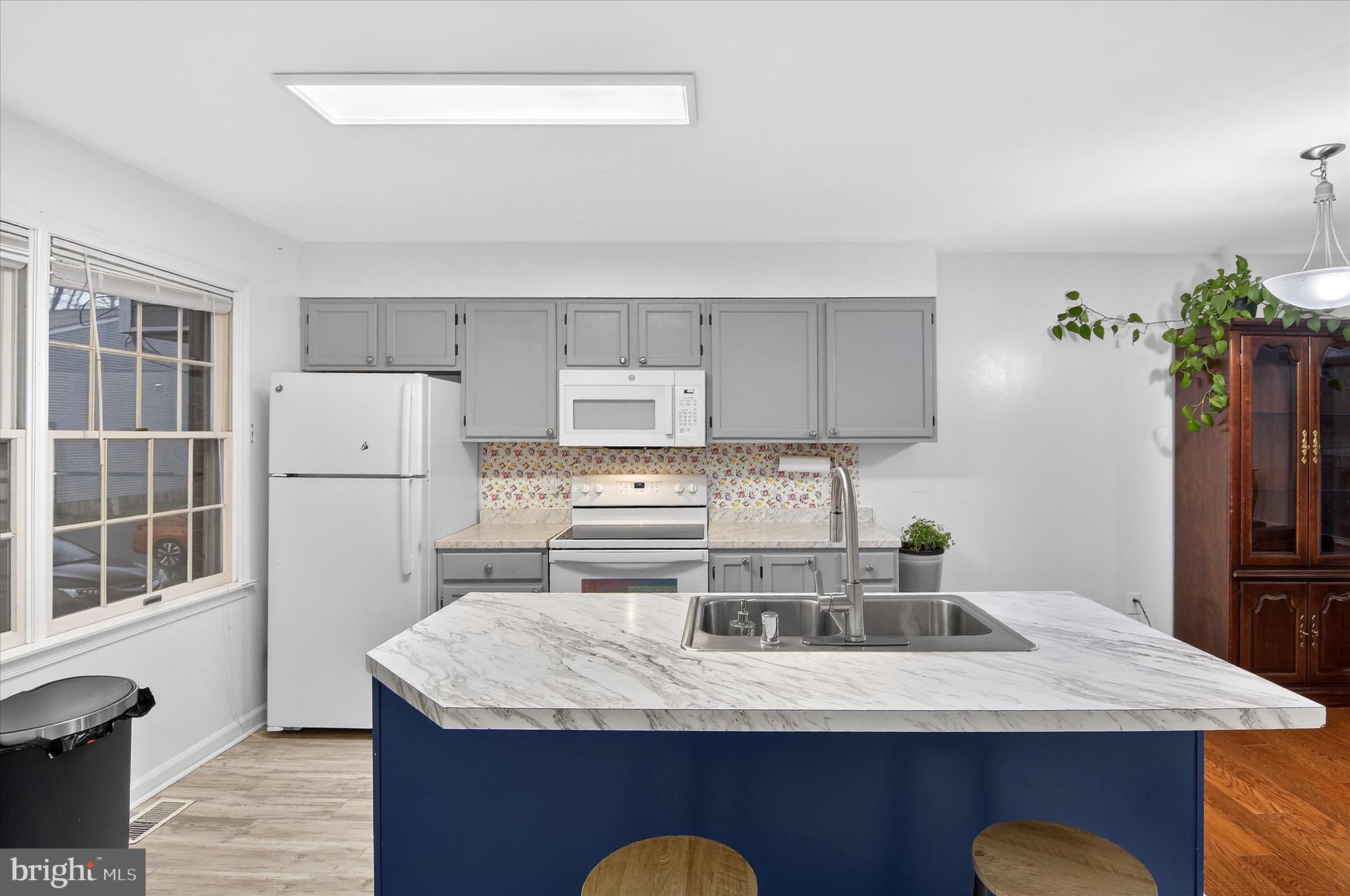 SORRELL COURT - Residential