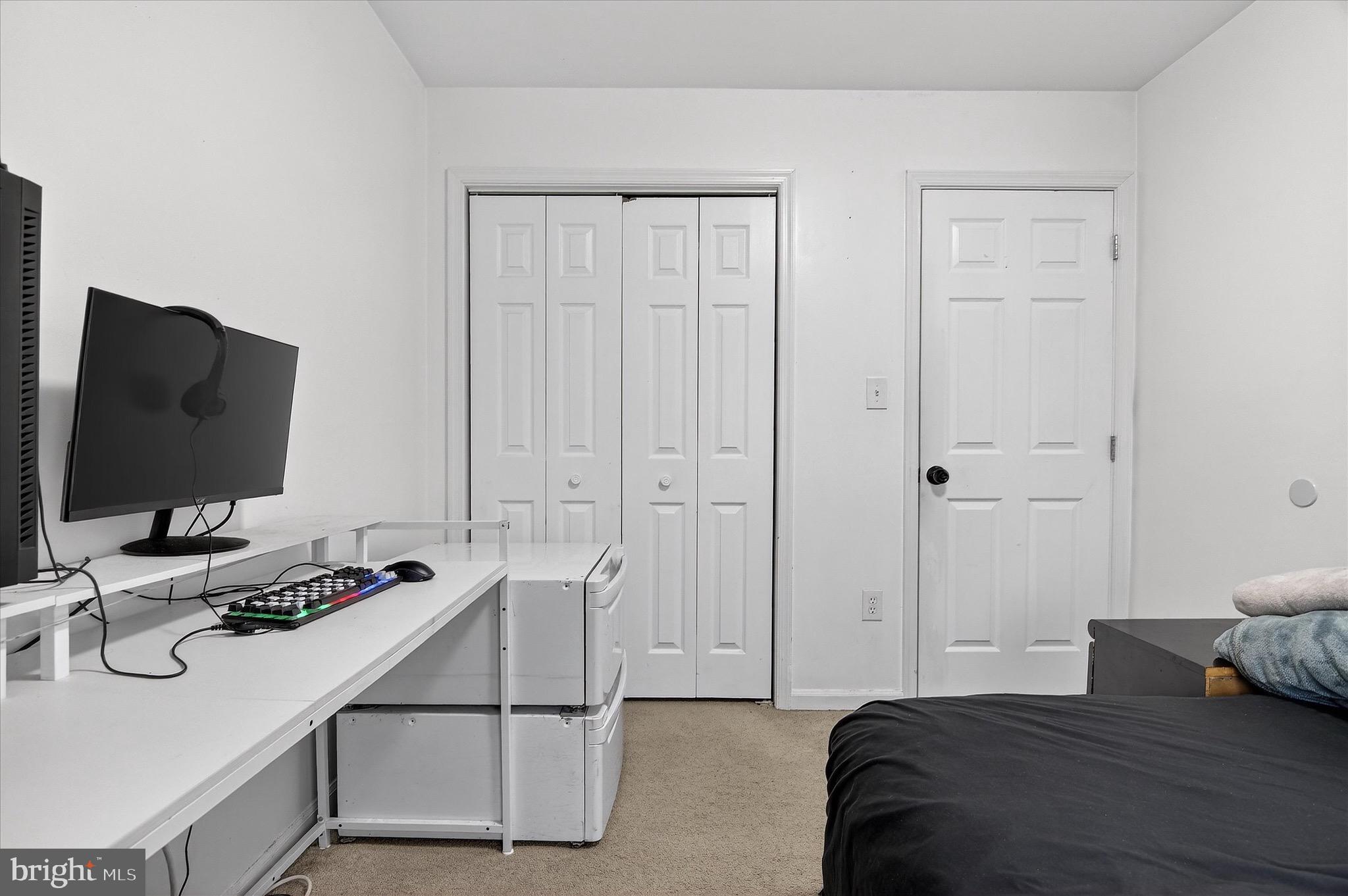 SORRELL COURT - Residential