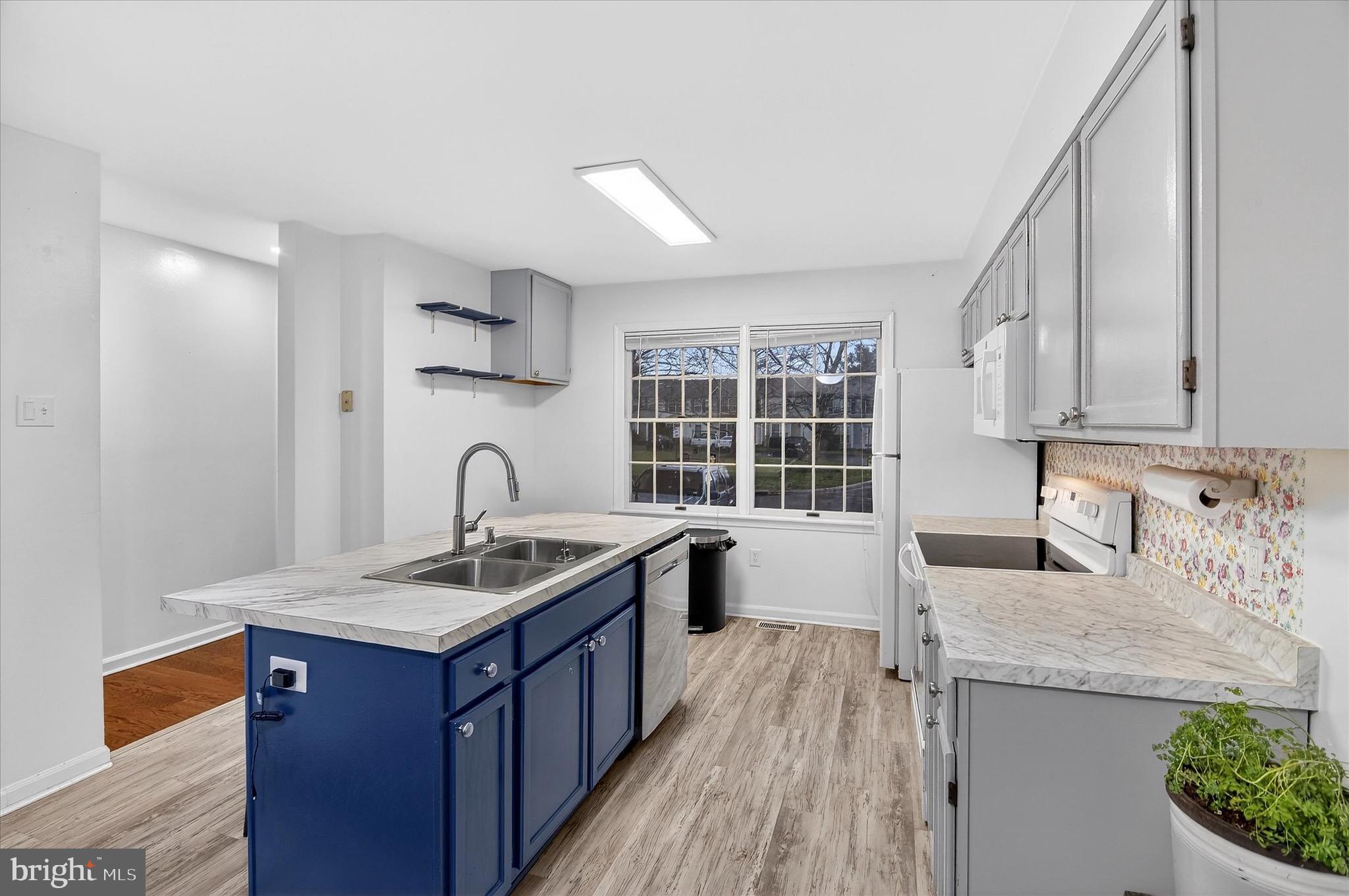 SORRELL COURT - Residential