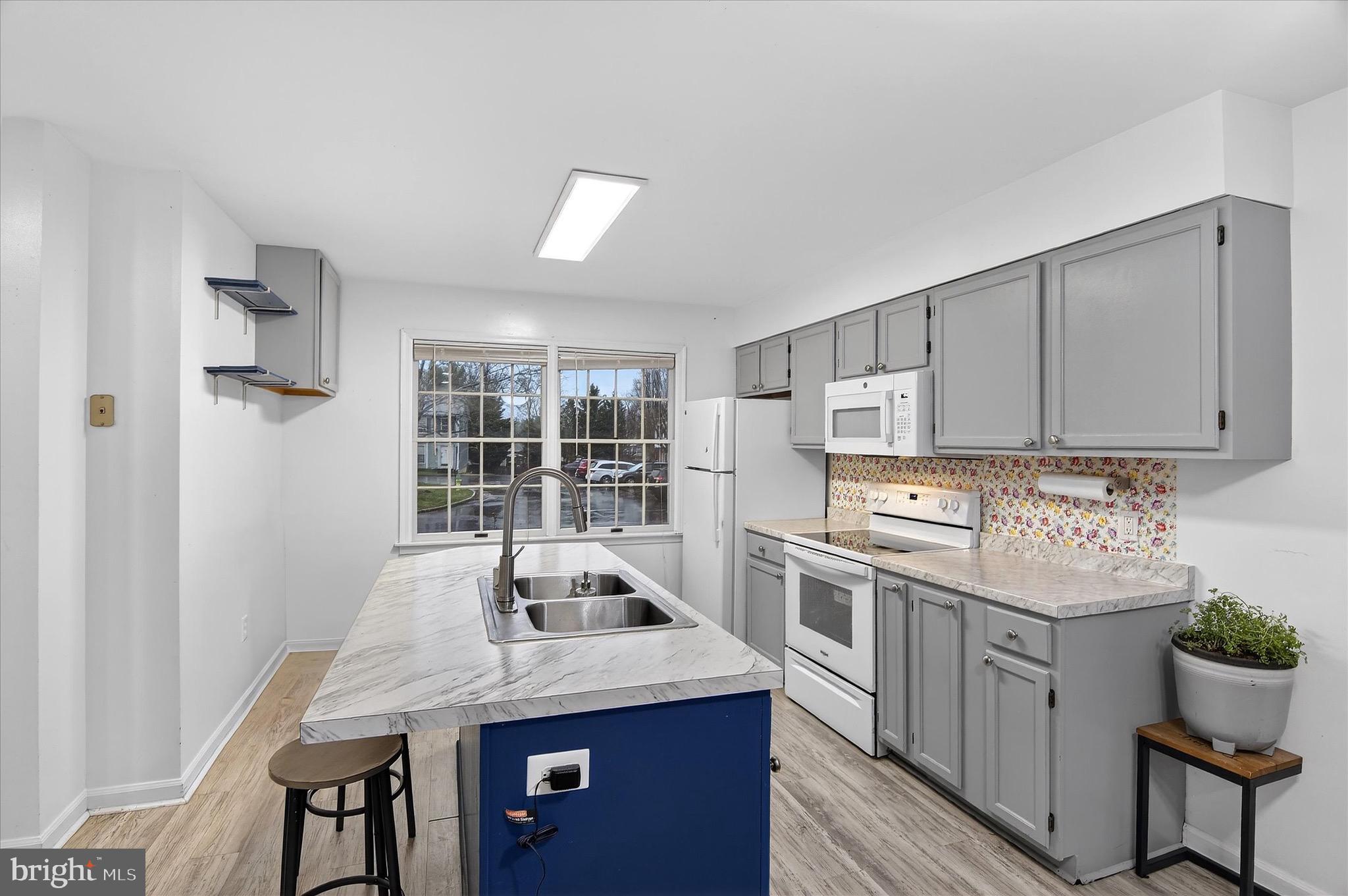 SORRELL COURT - Residential