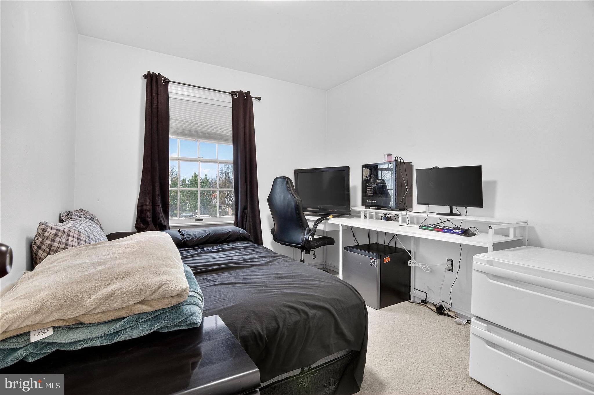 SORRELL COURT - Residential