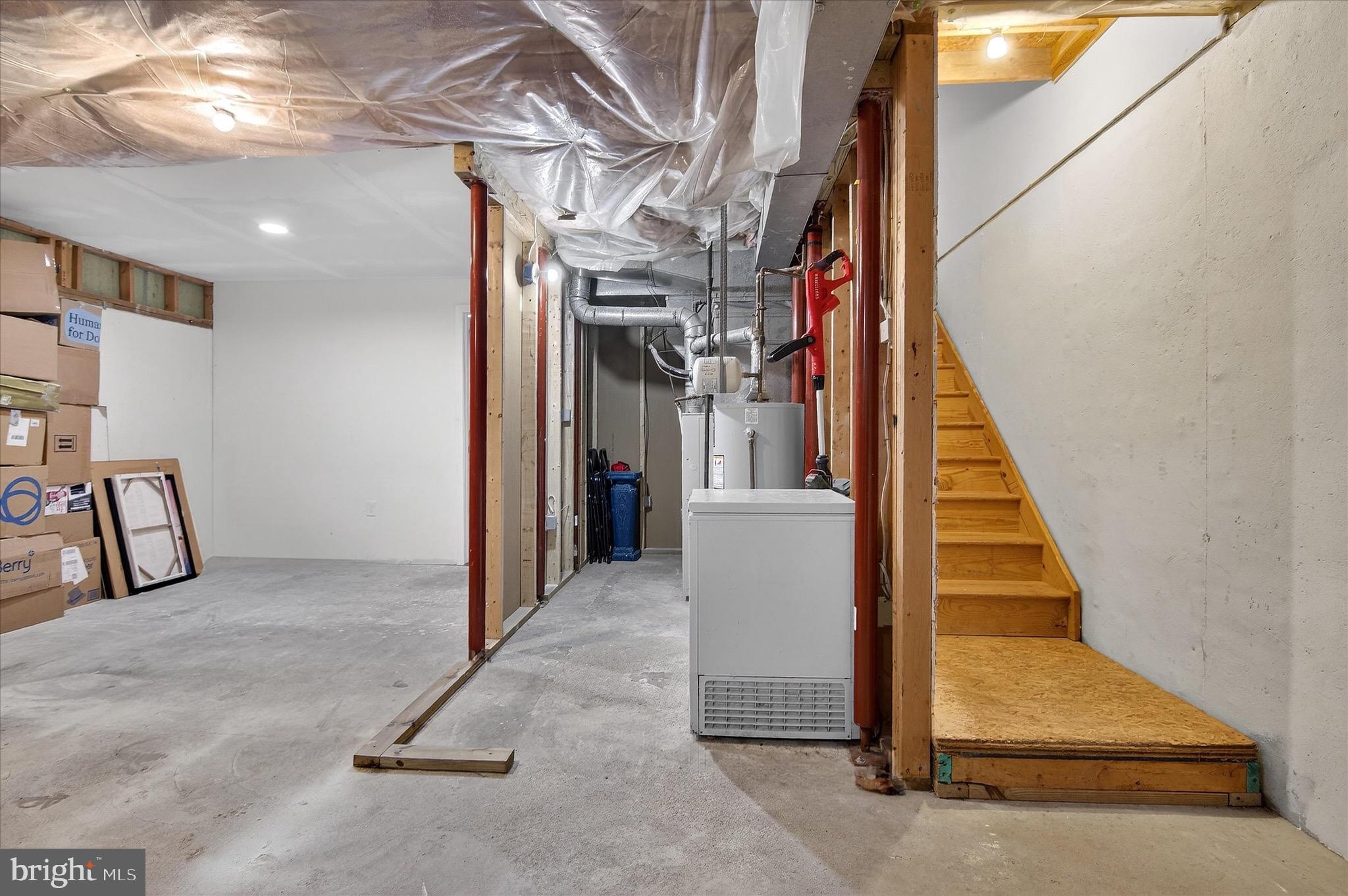 SORRELL COURT - Residential