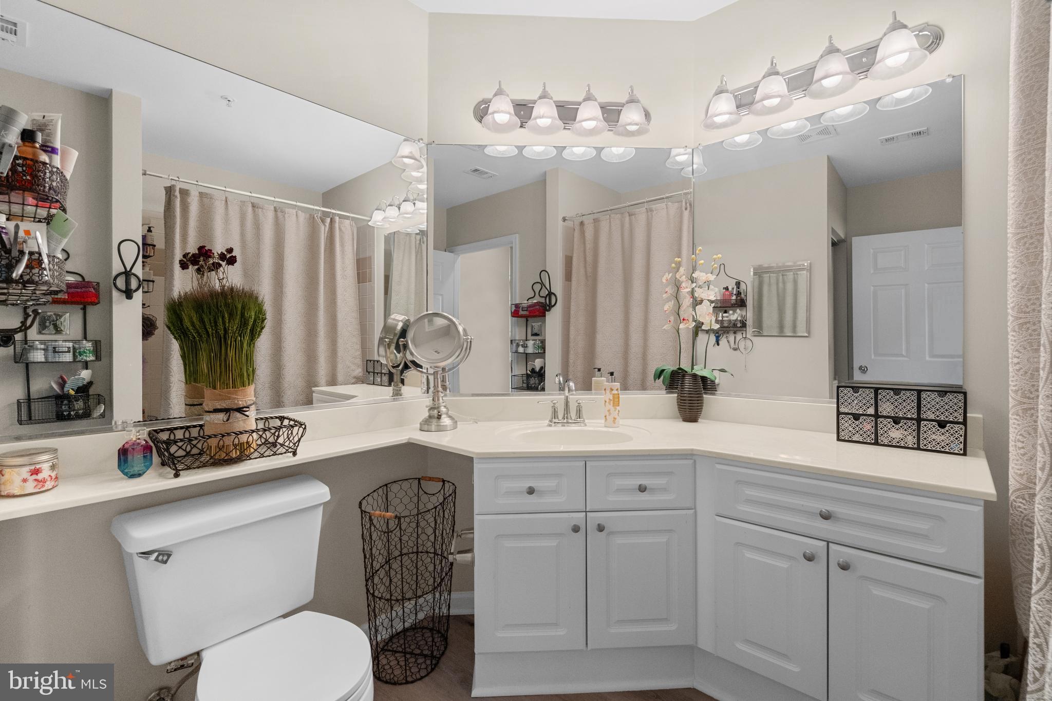 SOUTH GLEN - Residential