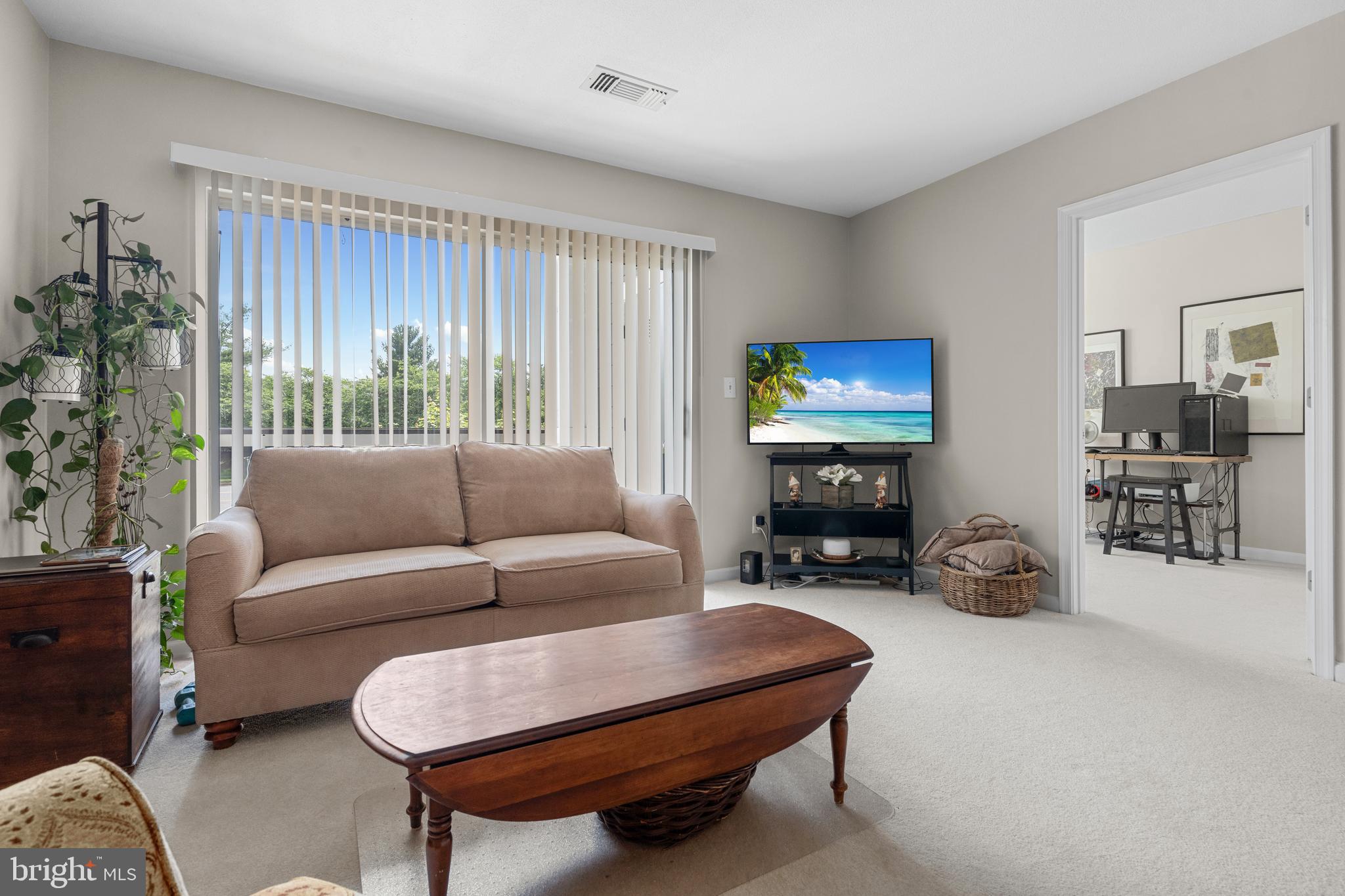 SOUTH GLEN - Residential