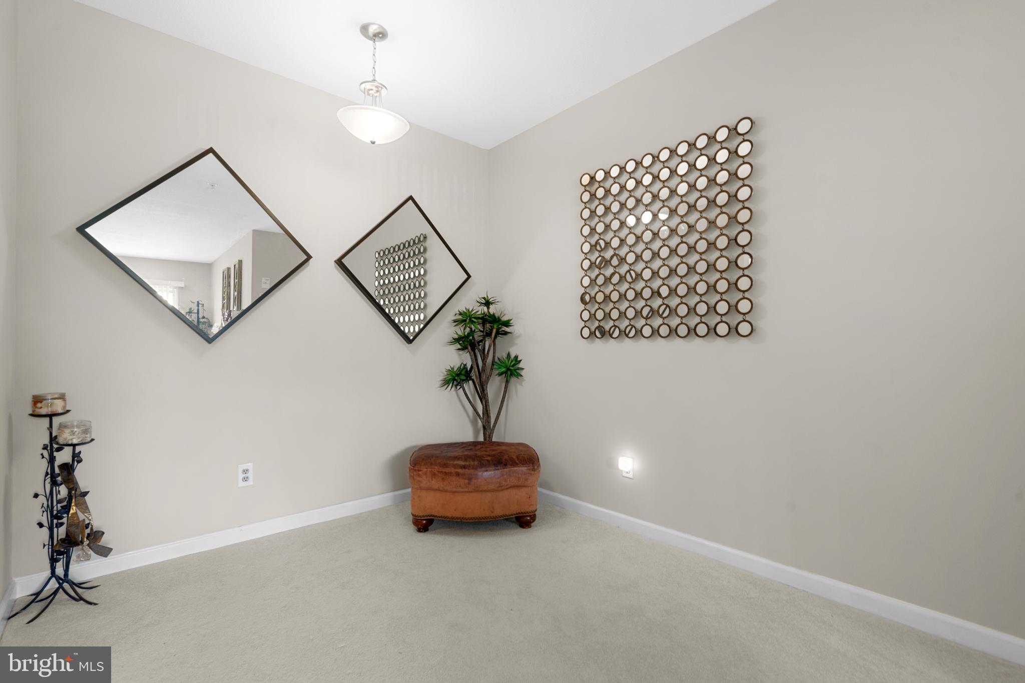 SOUTH GLEN - Residential