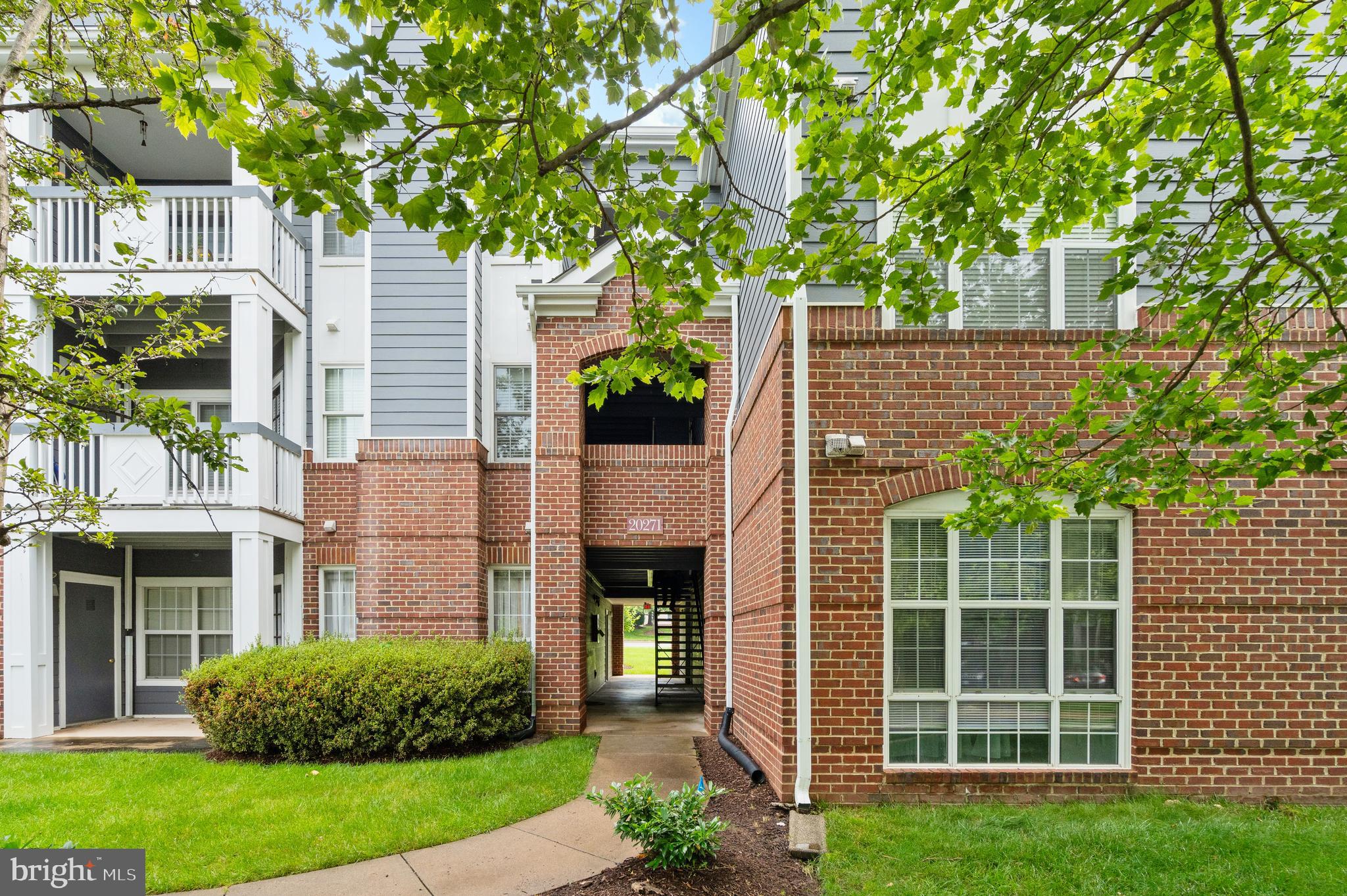 SOUTH GLEN - Residential