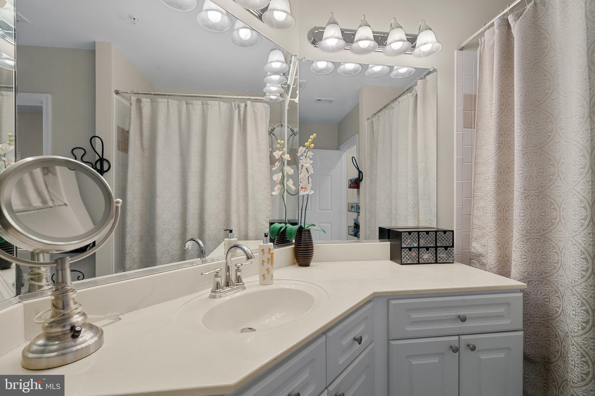 SOUTH GLEN - Residential