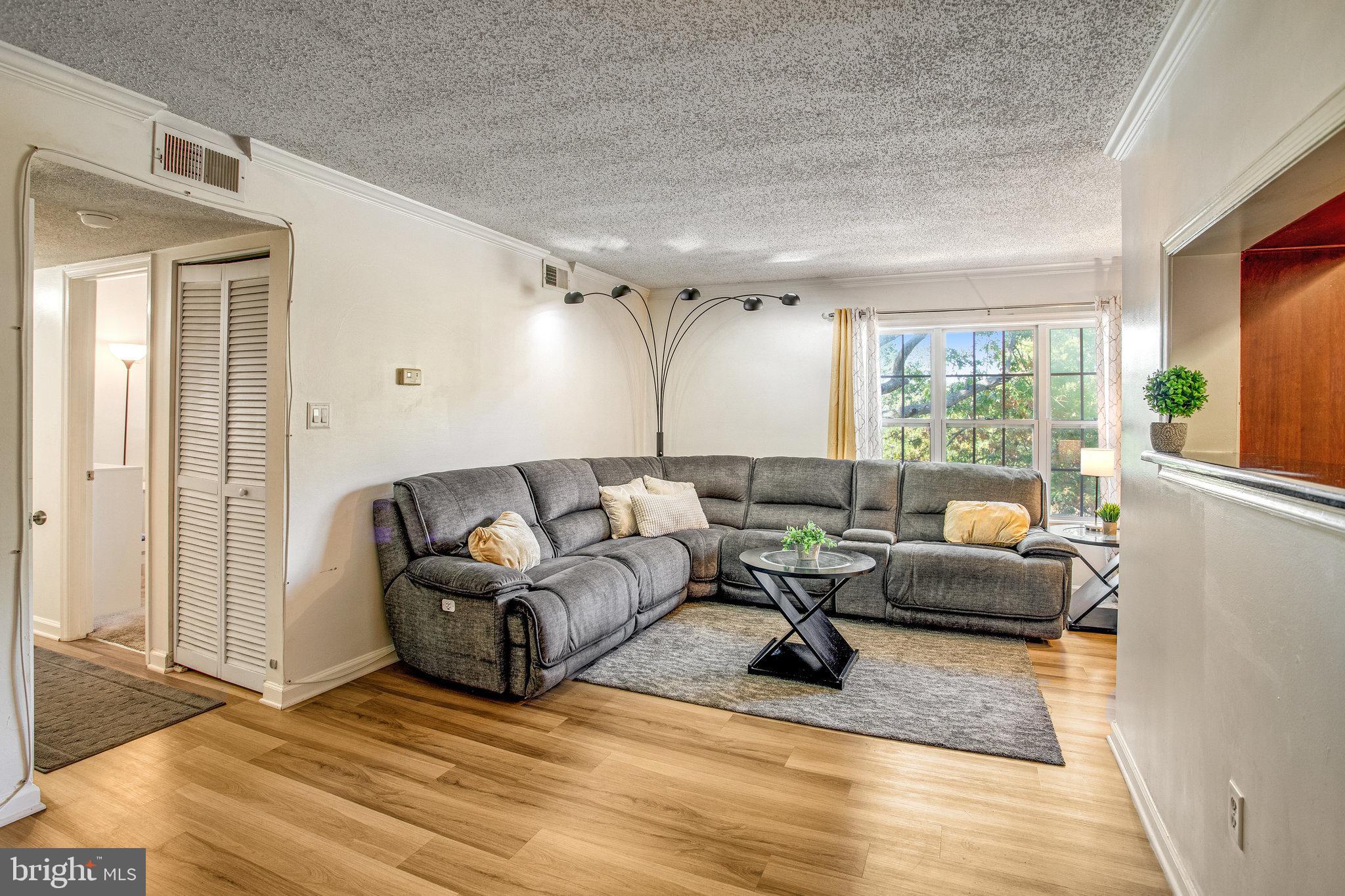 HIGH POINTE AT RIPPON LANDING - Residential