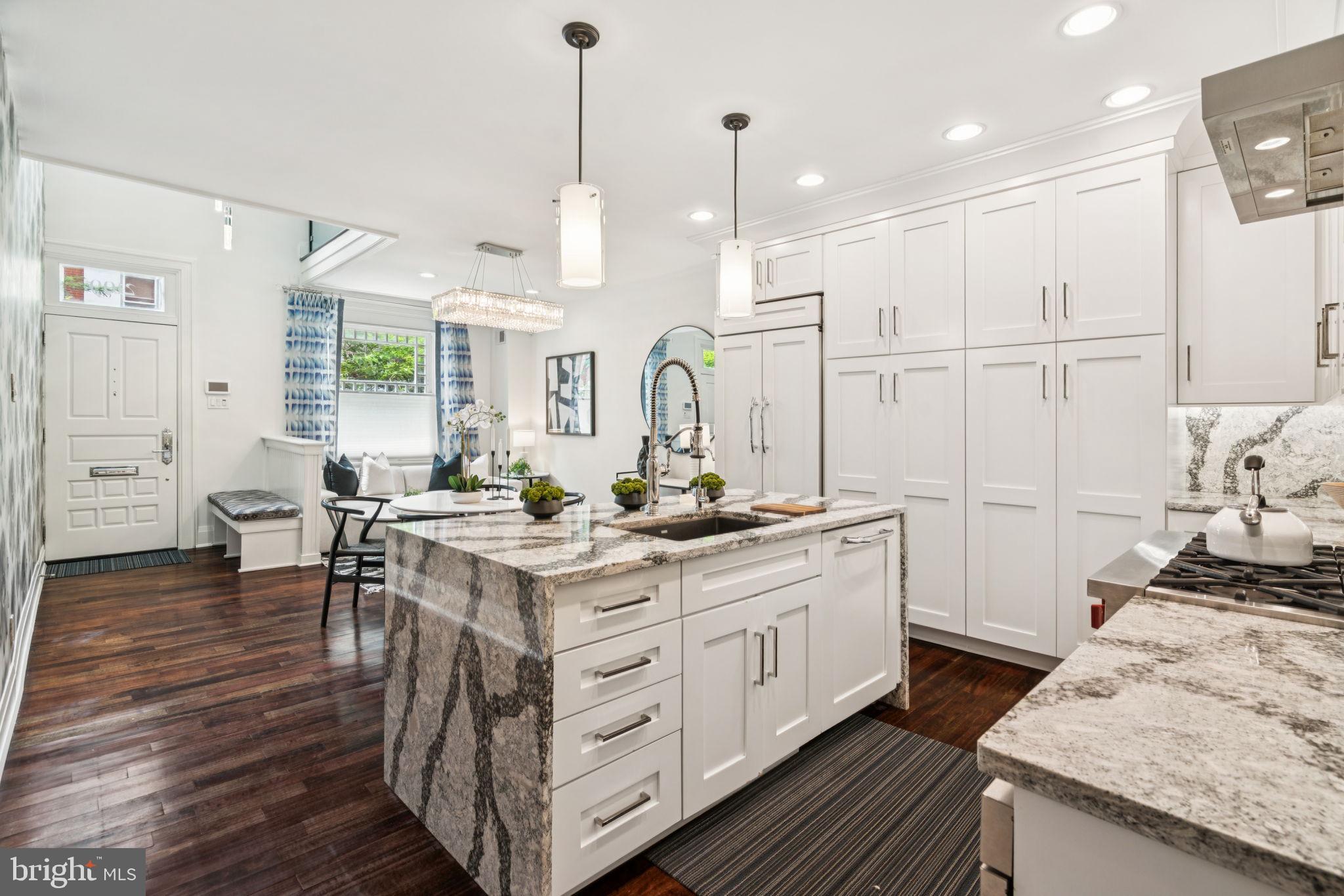 RITTENHOUSE SQUARE - Residential