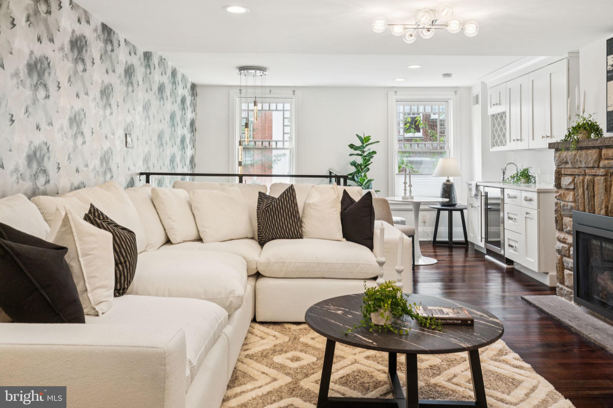 RITTENHOUSE SQUARE - Residential