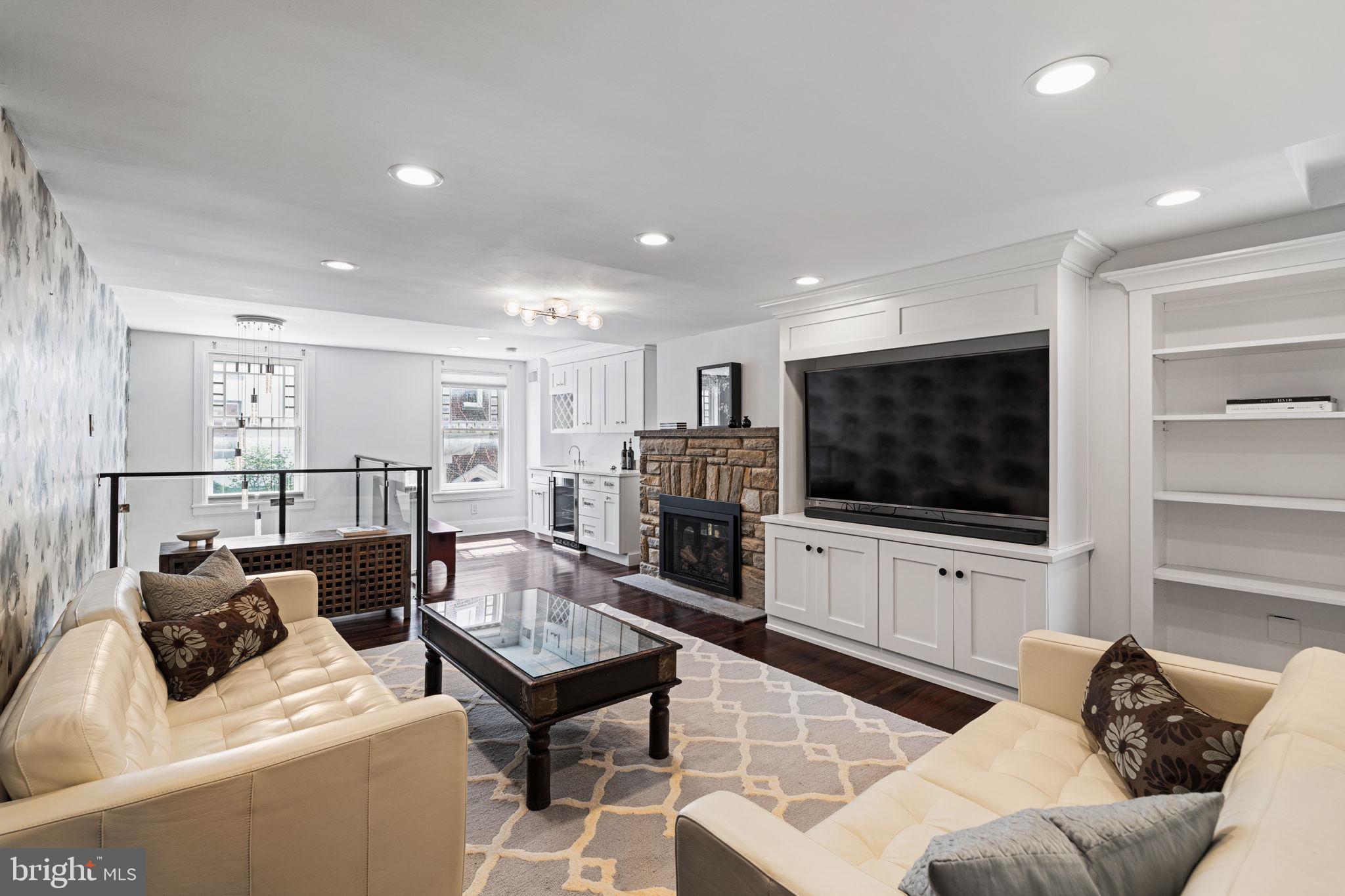 RITTENHOUSE SQUARE - Residential