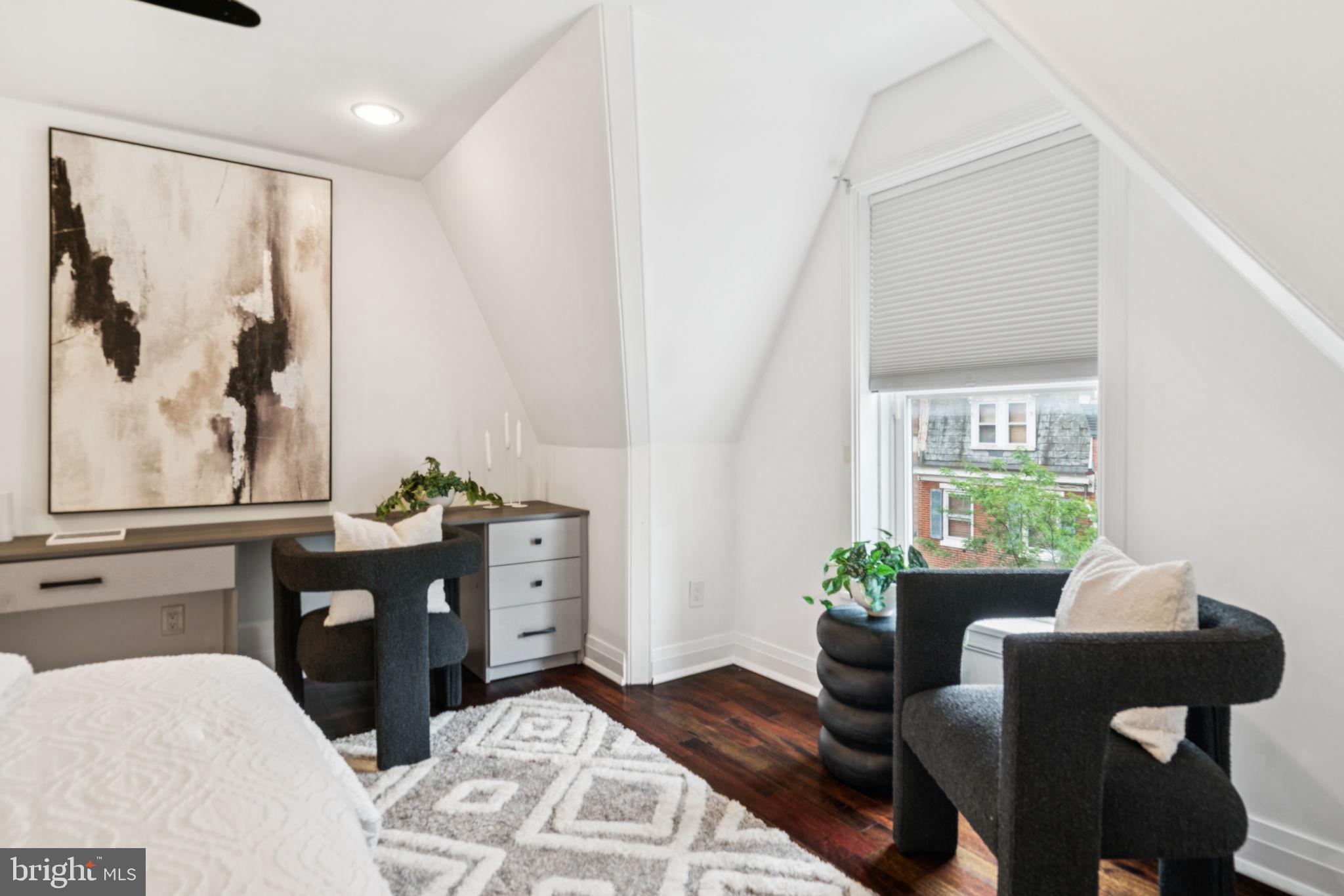 RITTENHOUSE SQUARE - Residential