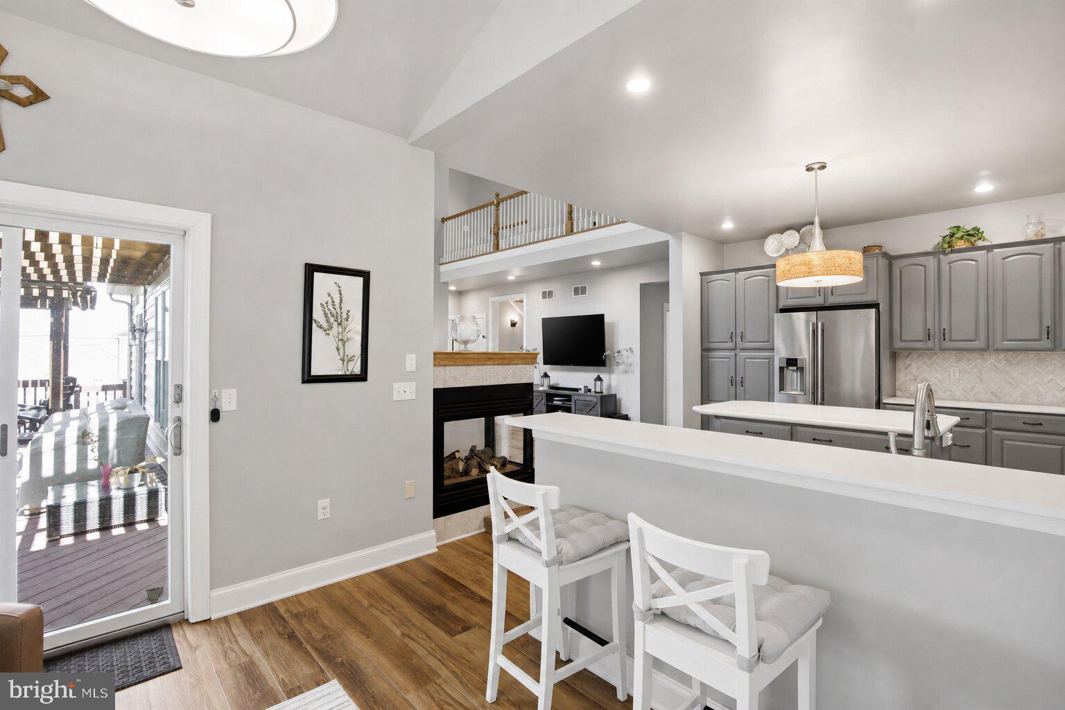 EAGLE VIEW - Residential