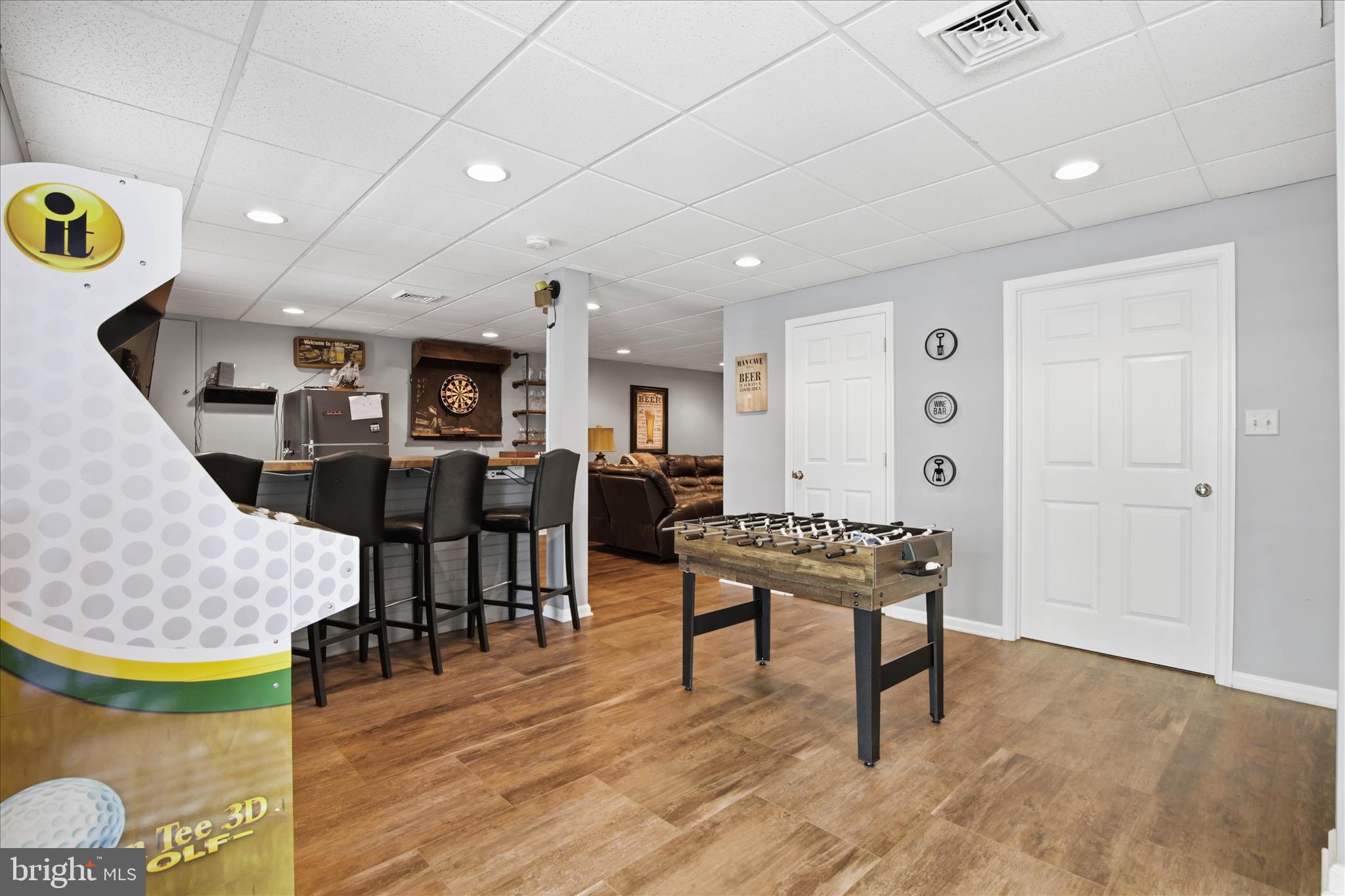 EAGLE VIEW - Residential
