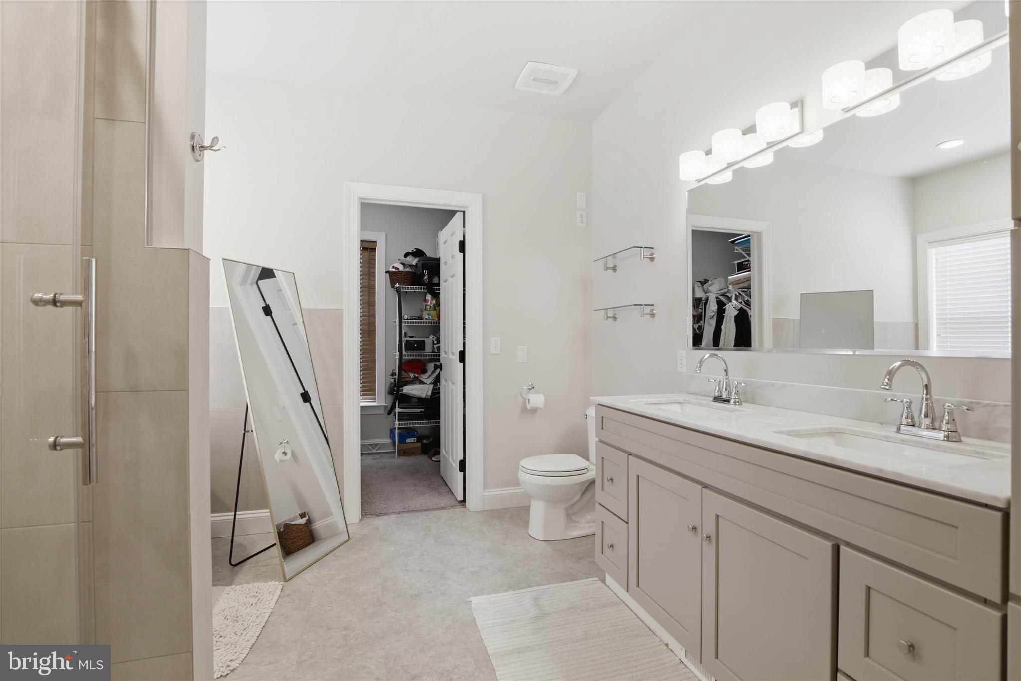EAGLE VIEW - Residential