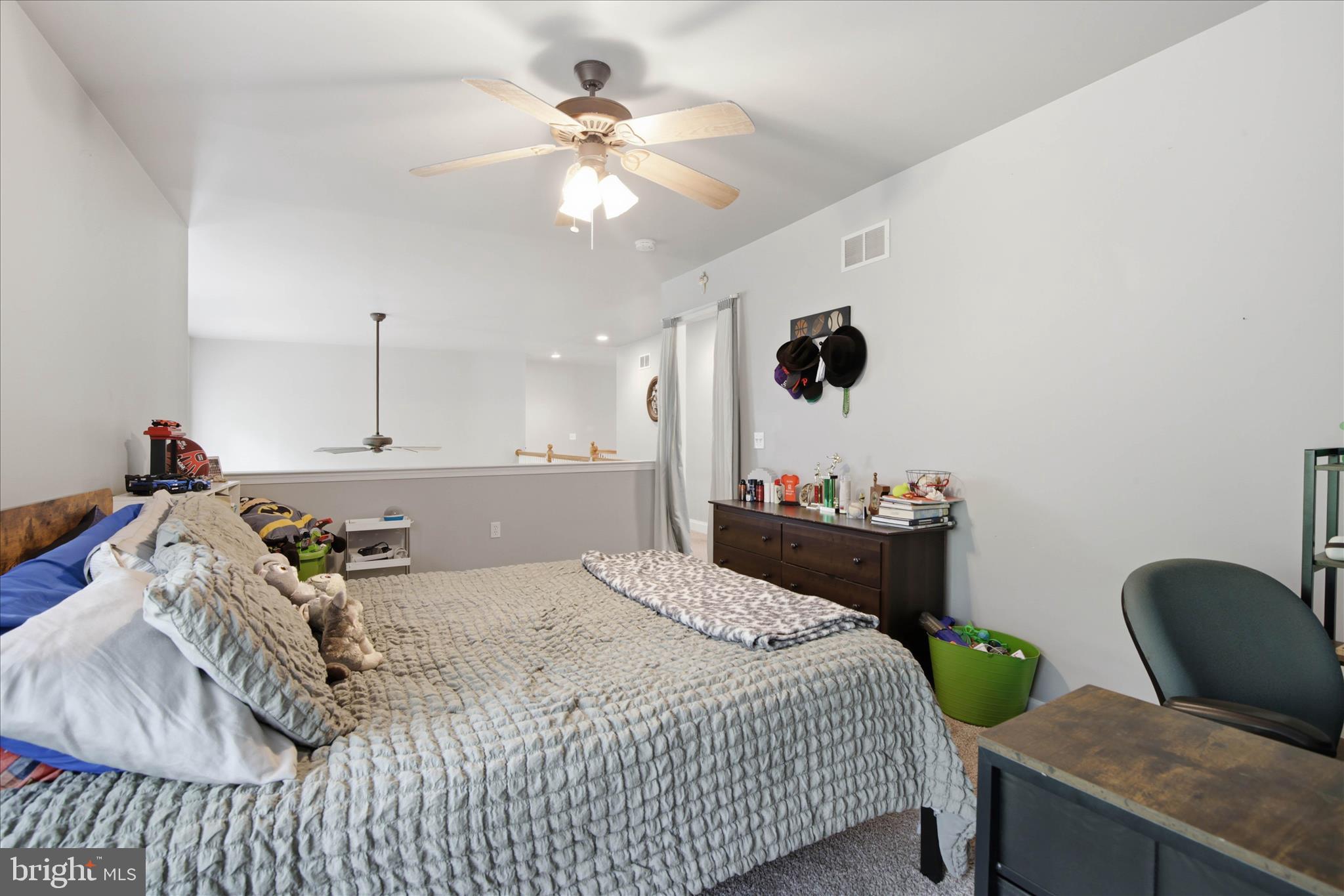 EAGLE VIEW - Residential