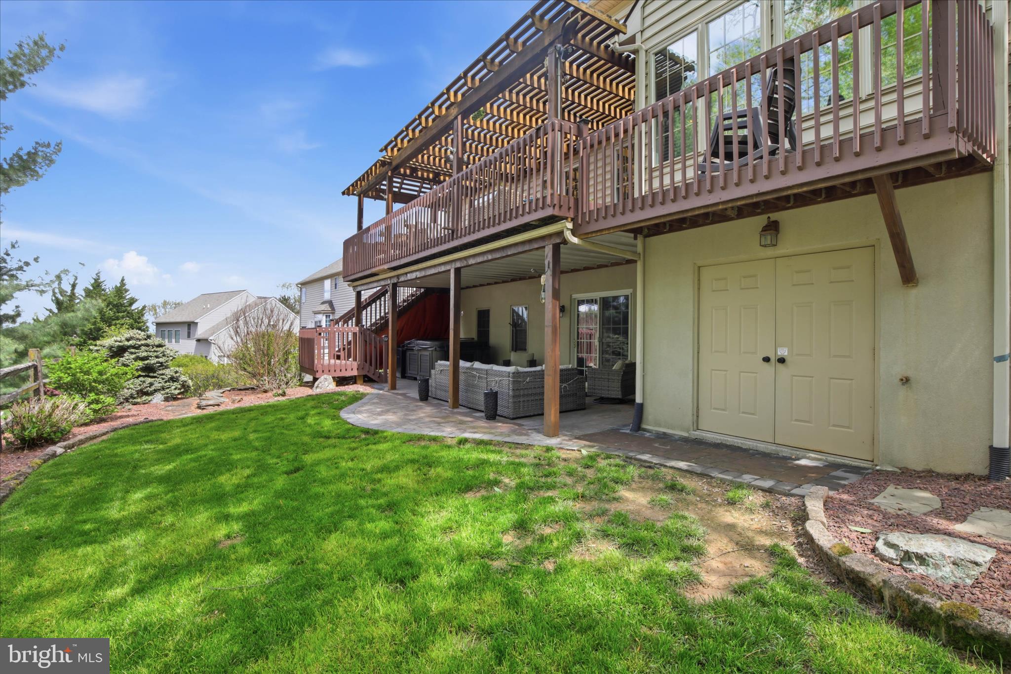EAGLE VIEW - Residential