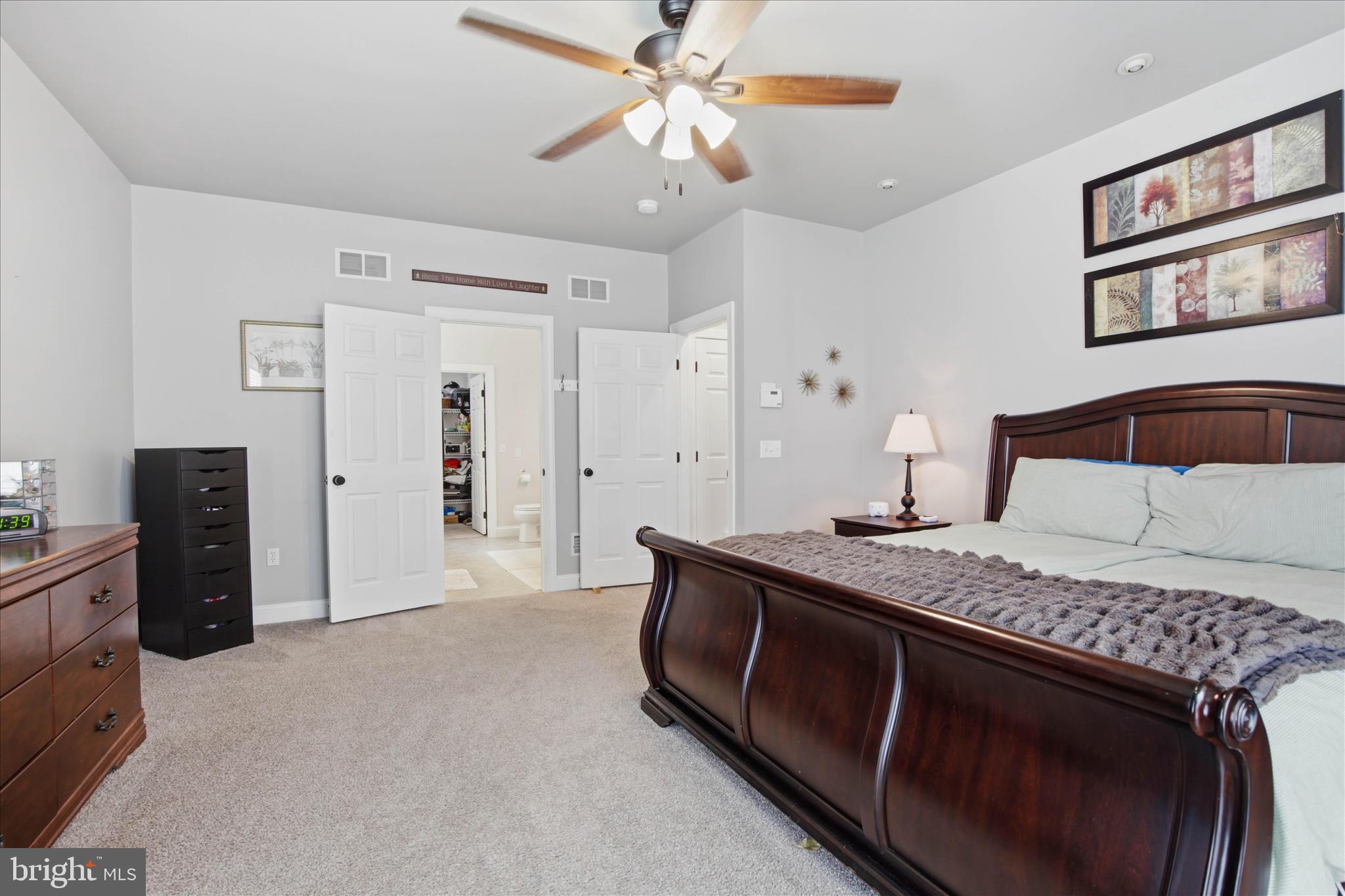 EAGLE VIEW - Residential