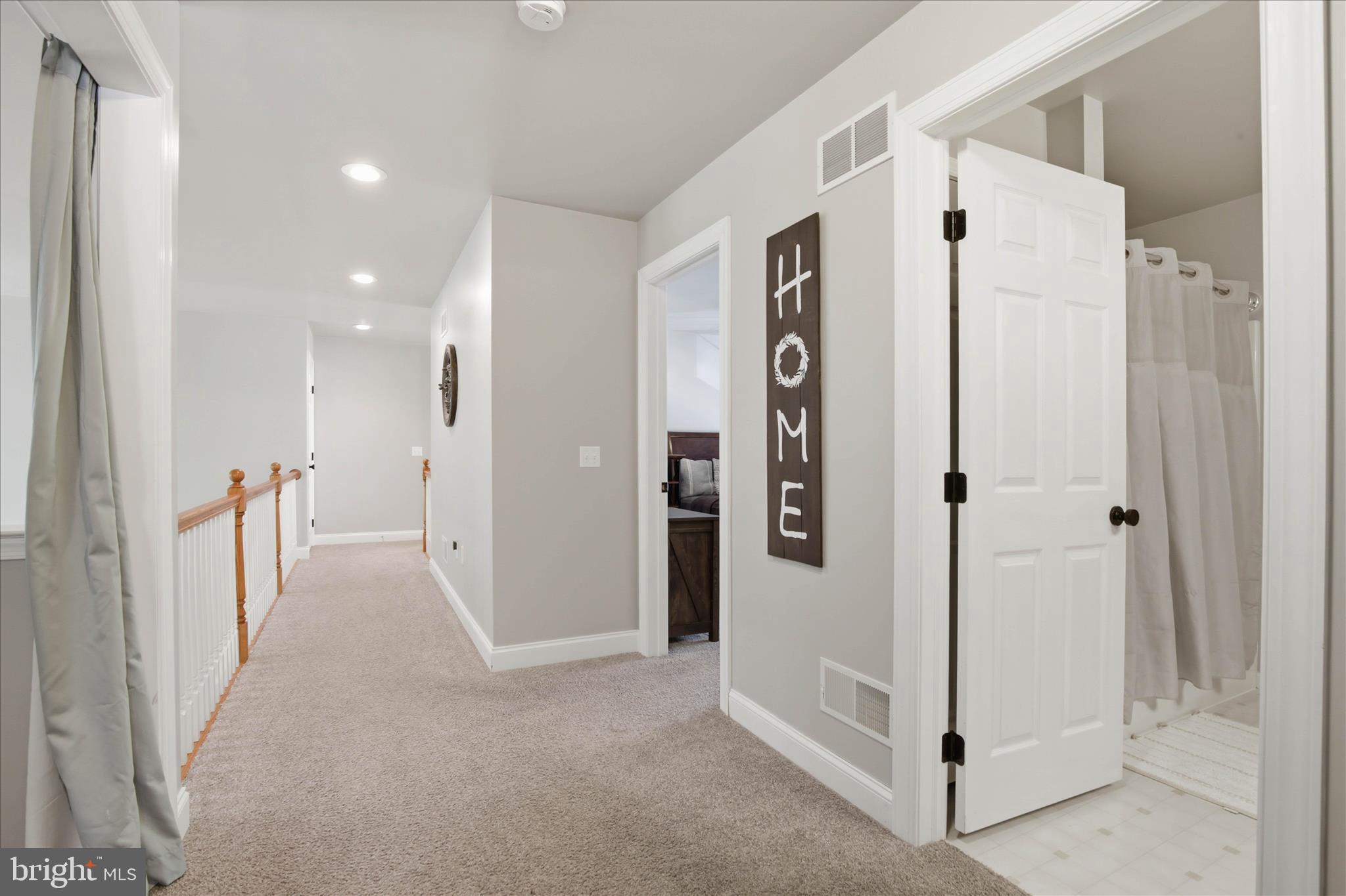 EAGLE VIEW - Residential
