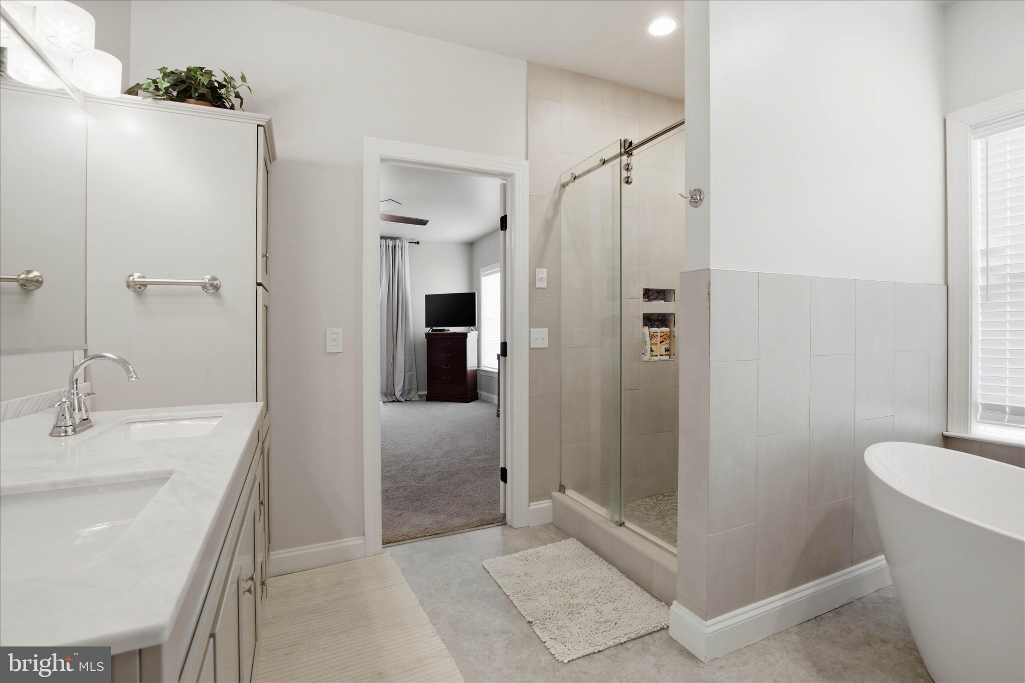 EAGLE VIEW - Residential