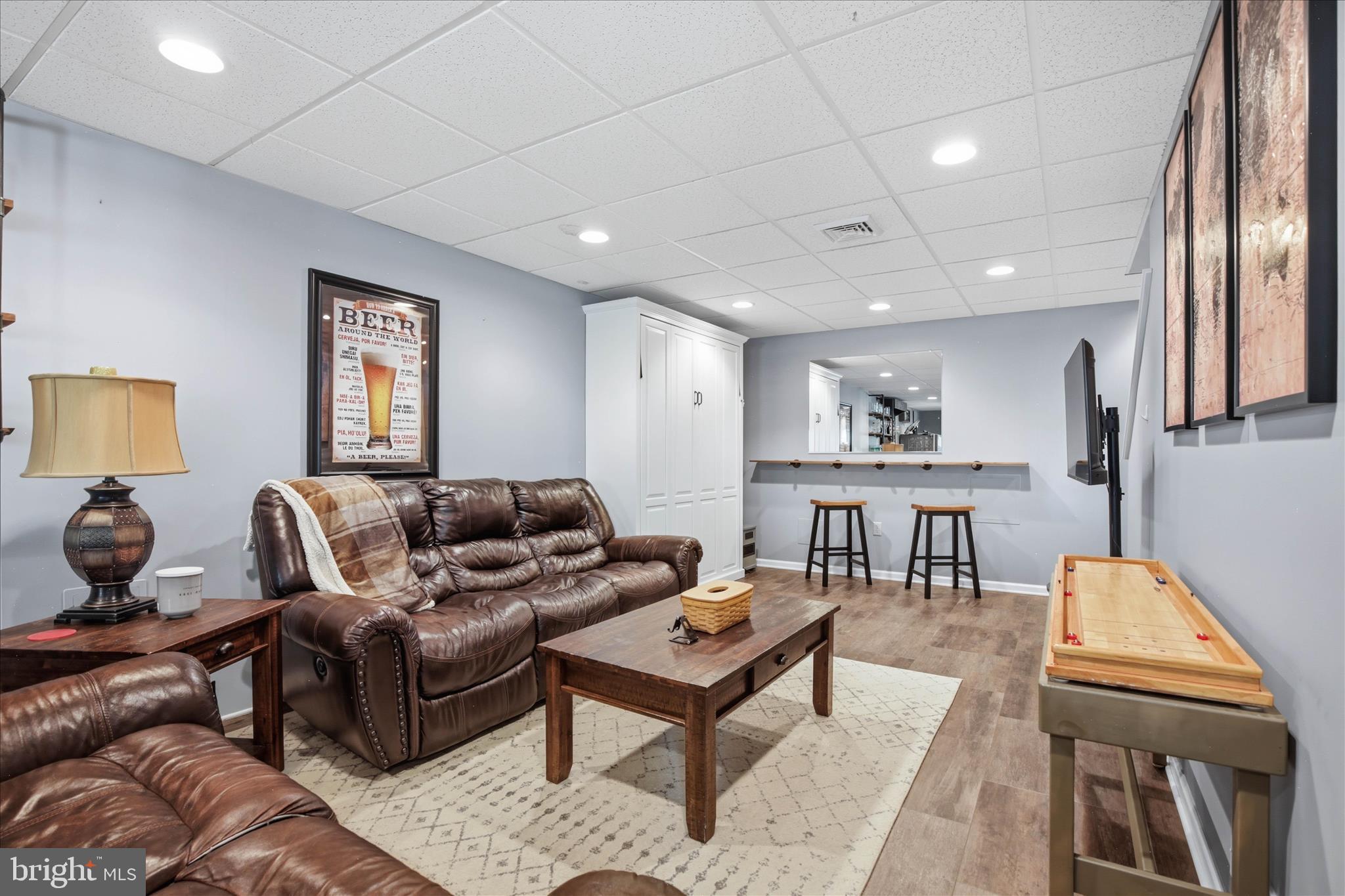 EAGLE VIEW - Residential