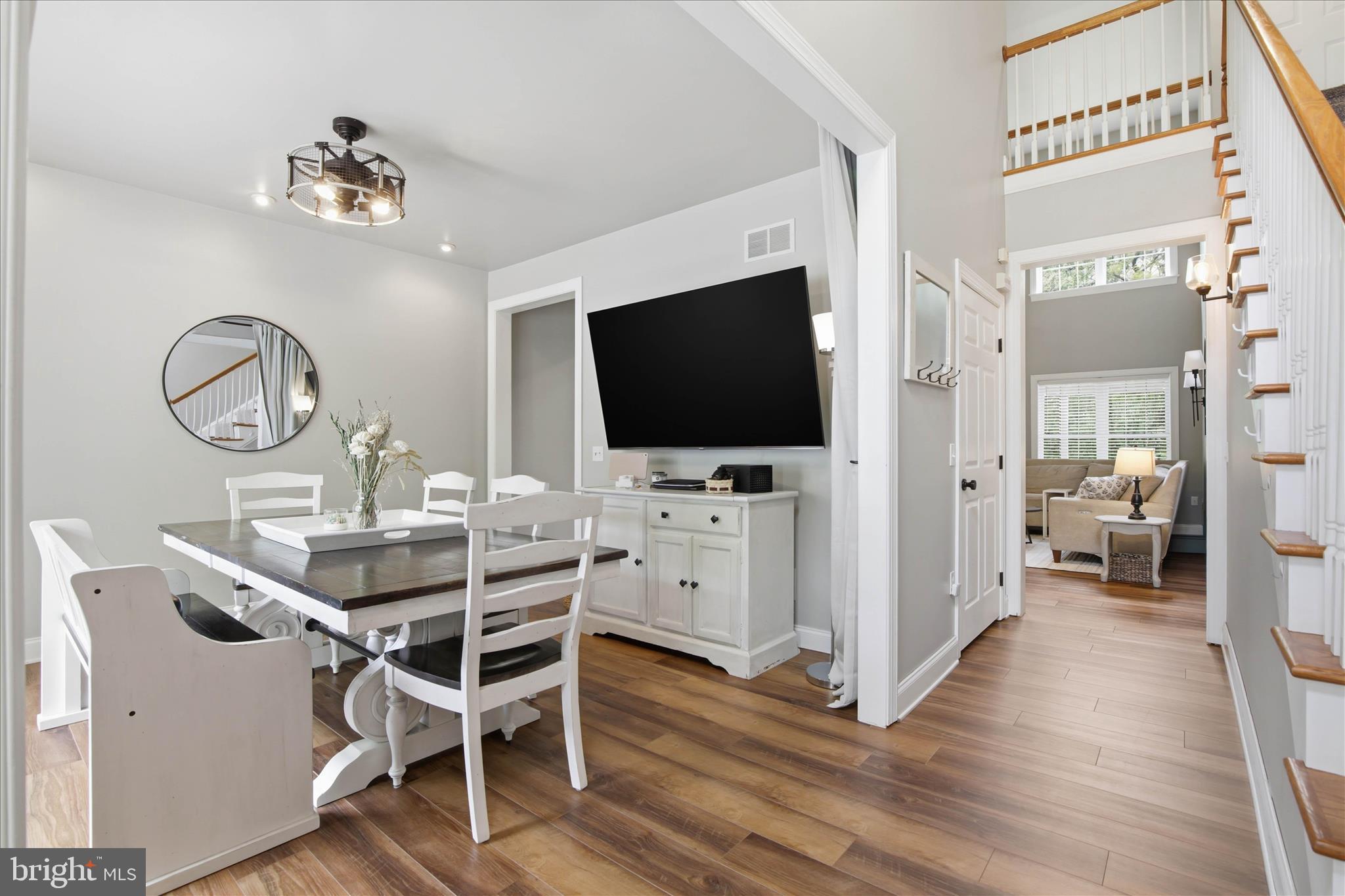 EAGLE VIEW - Residential
