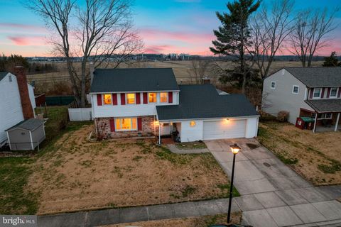 813 BACON AVENUE DOVER DE 19901