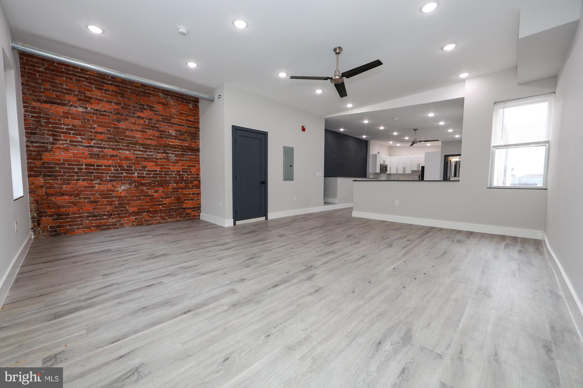 PHILADELPHIA - Residential