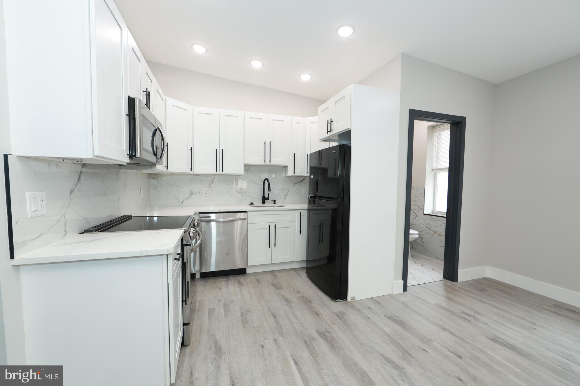 PHILADELPHIA - Residential