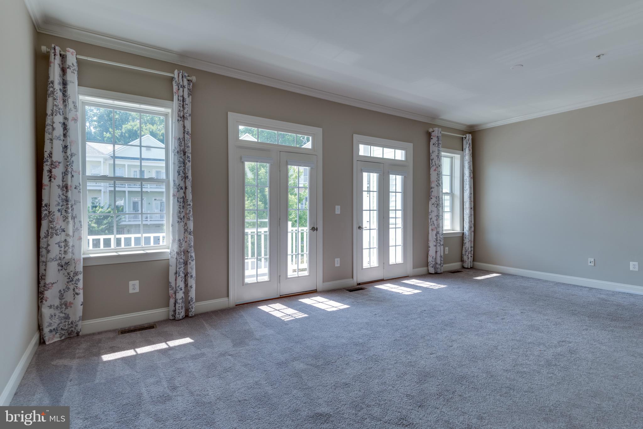 LEONARDTOWN LANDING - Residential