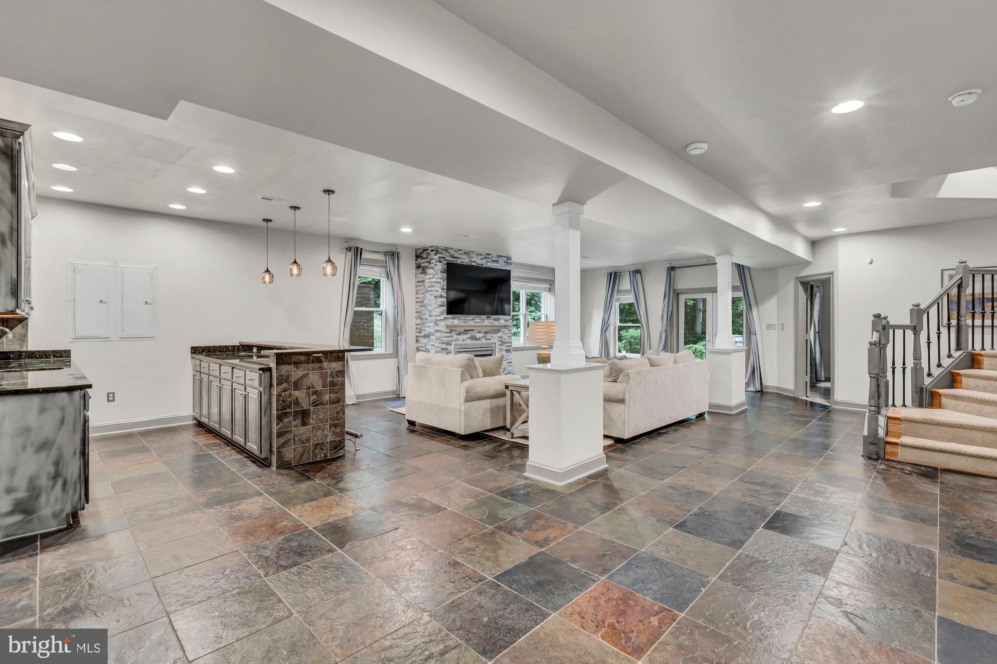 CASTLE BRANCH - Residential