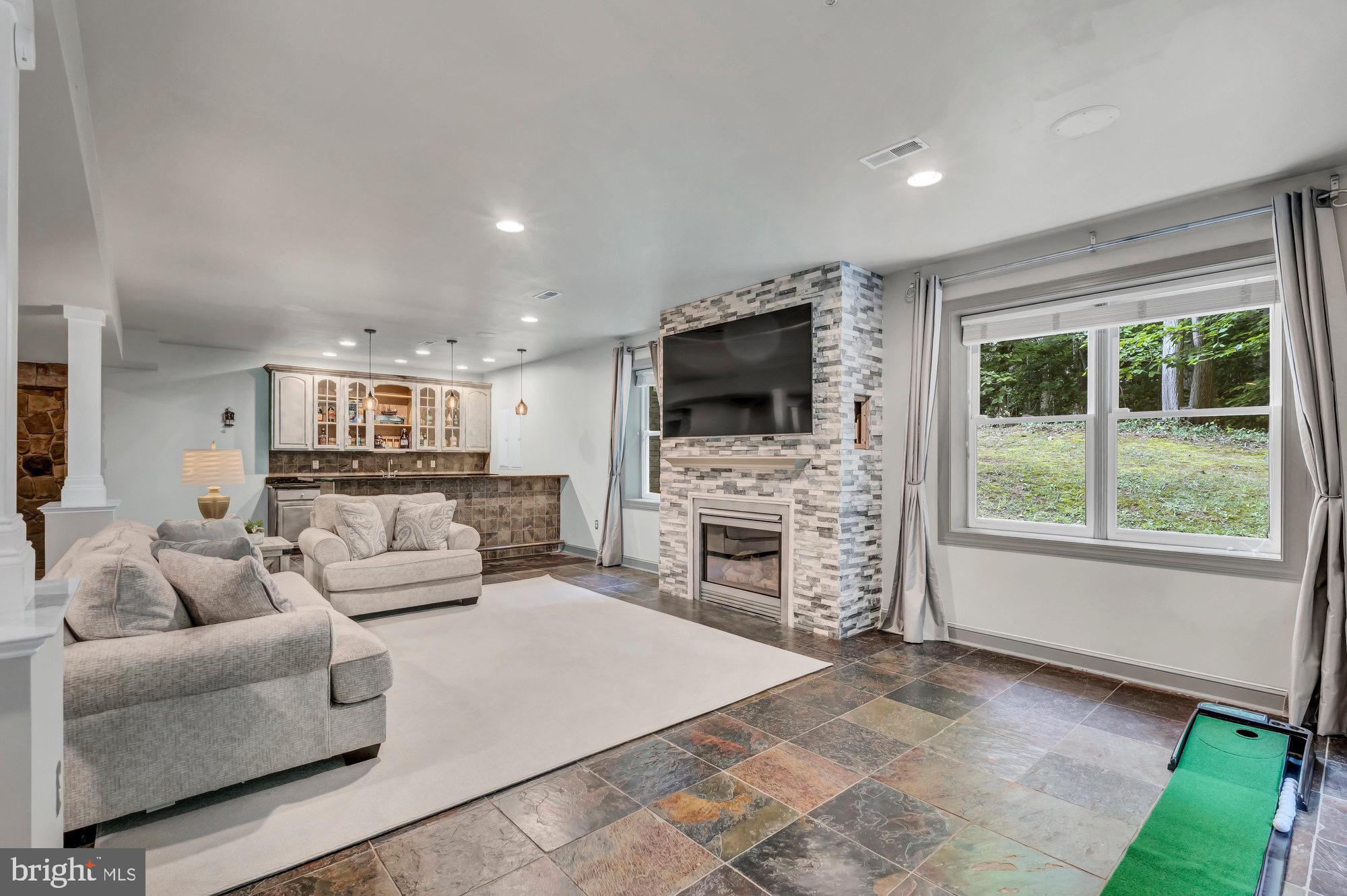 CASTLE BRANCH - Residential