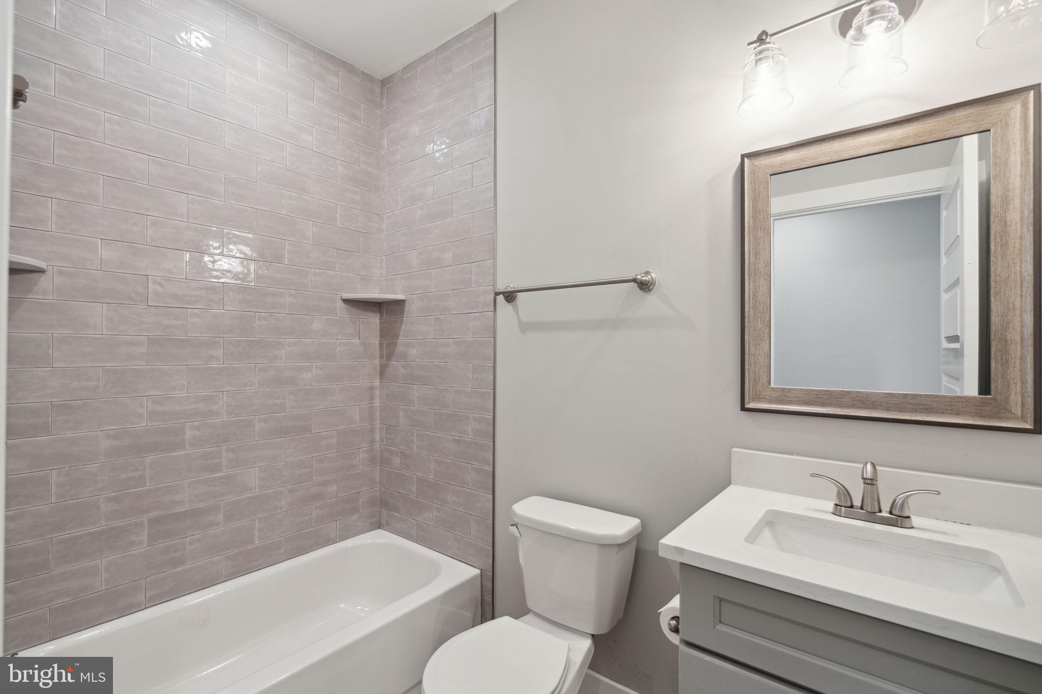 WEST KENSINGTON - Residential Income