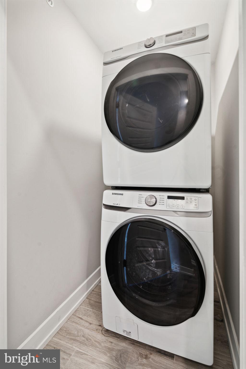 WEST KENSINGTON - Residential Income