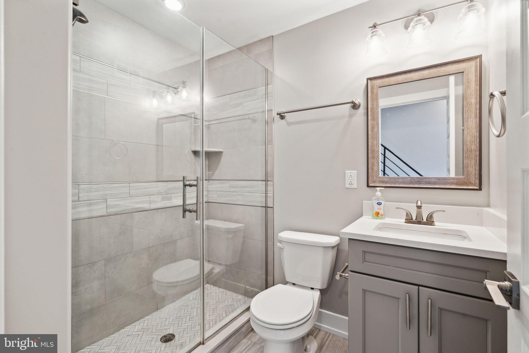 WEST KENSINGTON - Residential Income