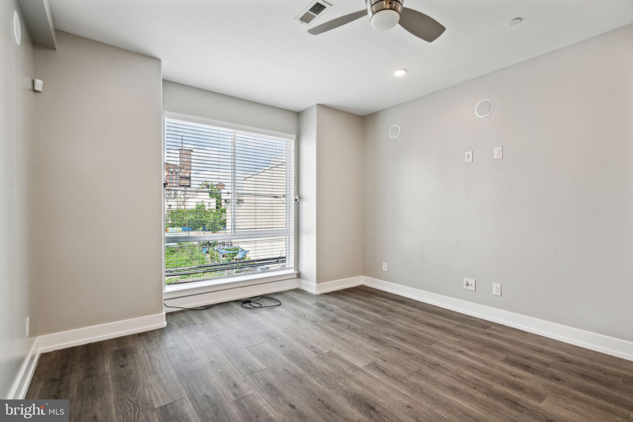 WEST KENSINGTON - Residential Income